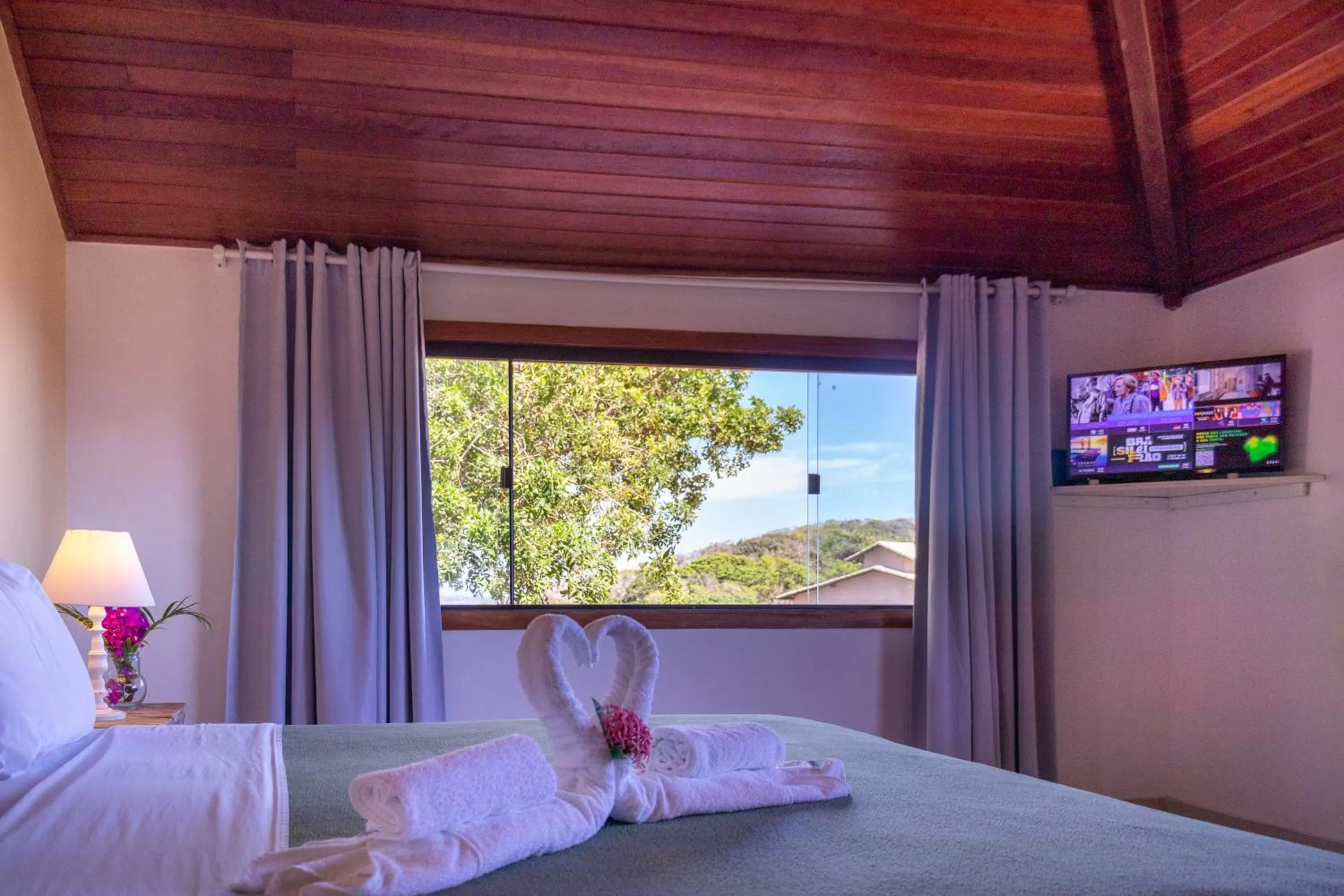 King Suite with Sea View in La Proeza Pousada