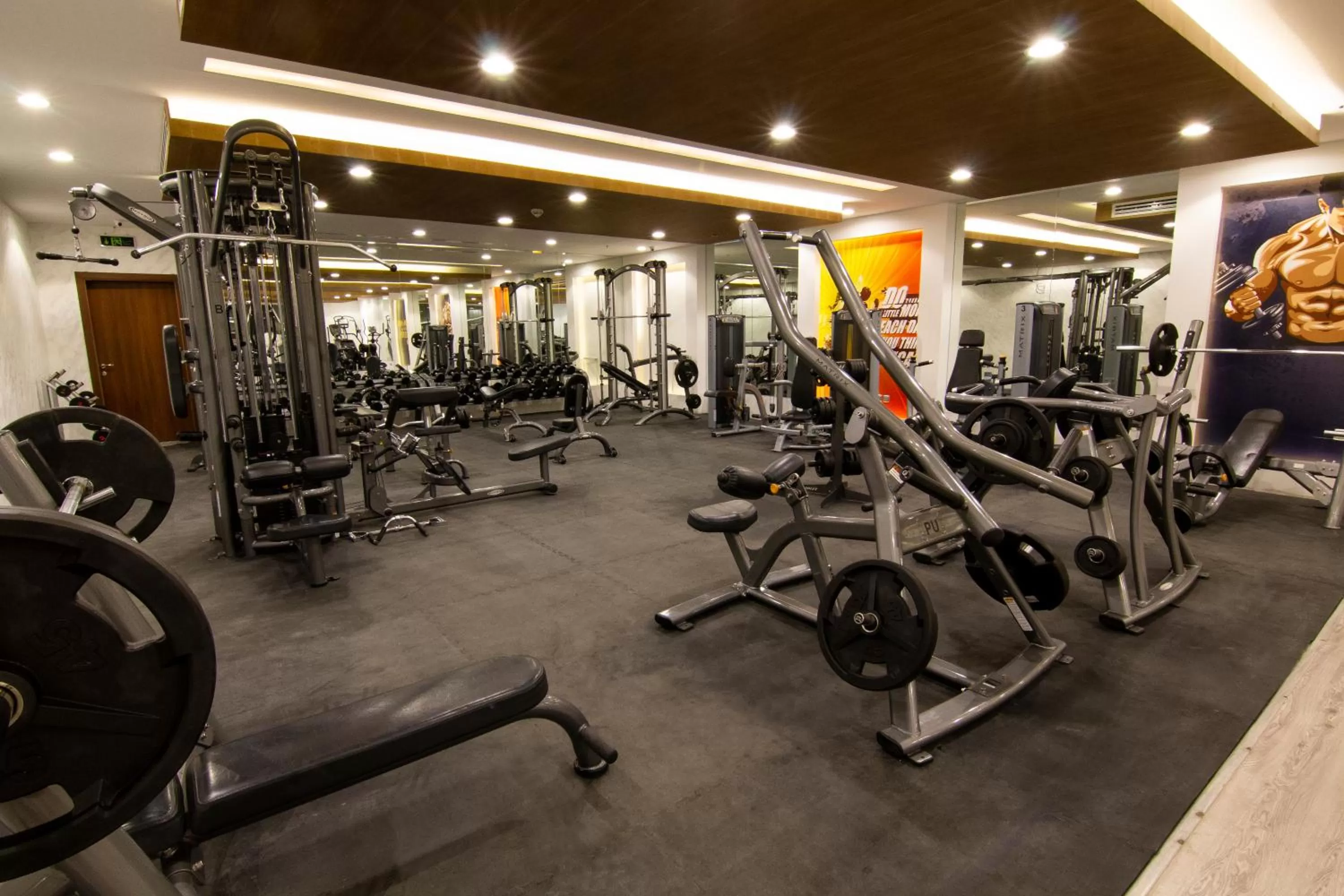 Fitness centre/facilities in Ayan Hotel