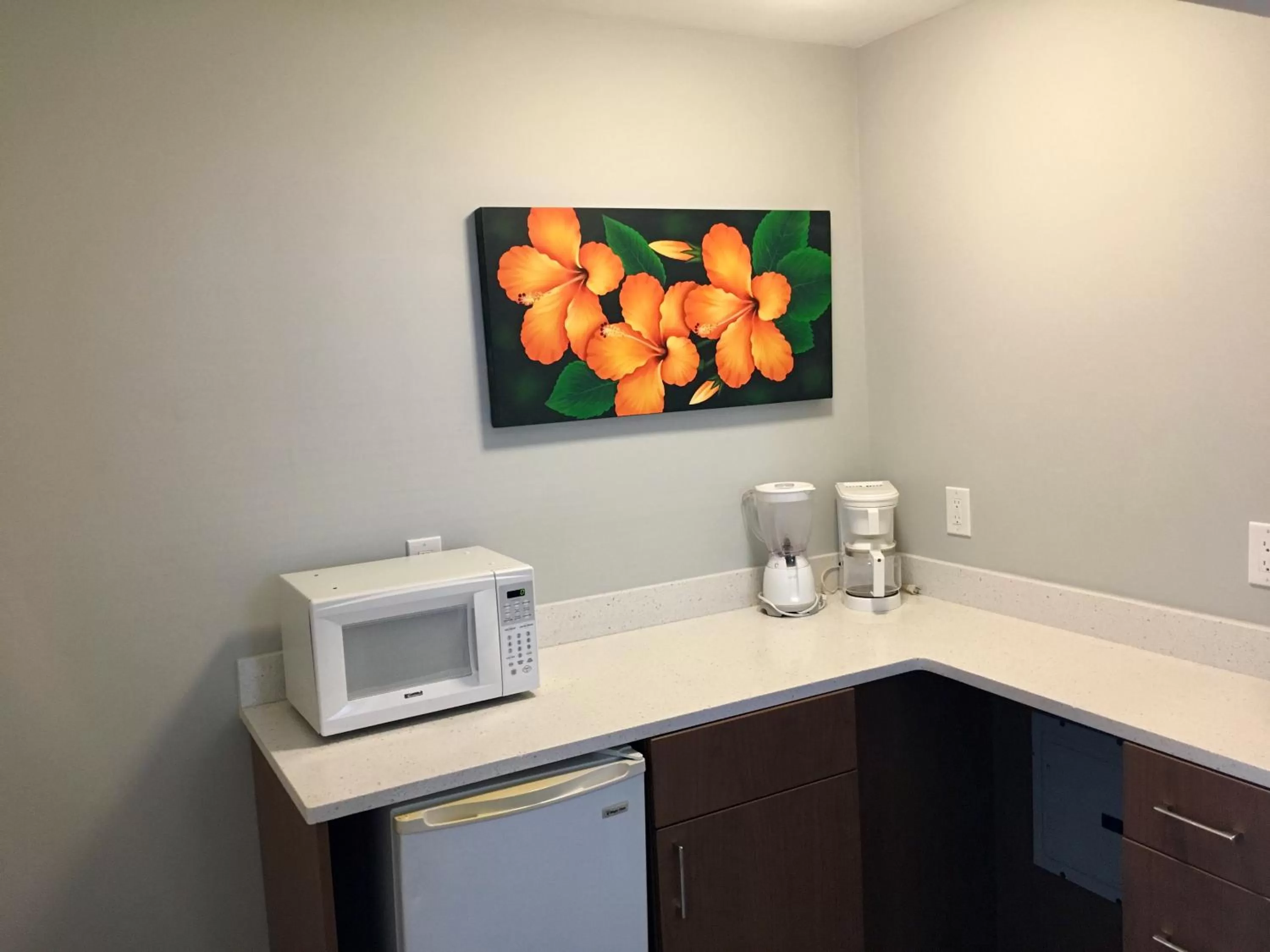 Coffee/tea facilities in Douglas House