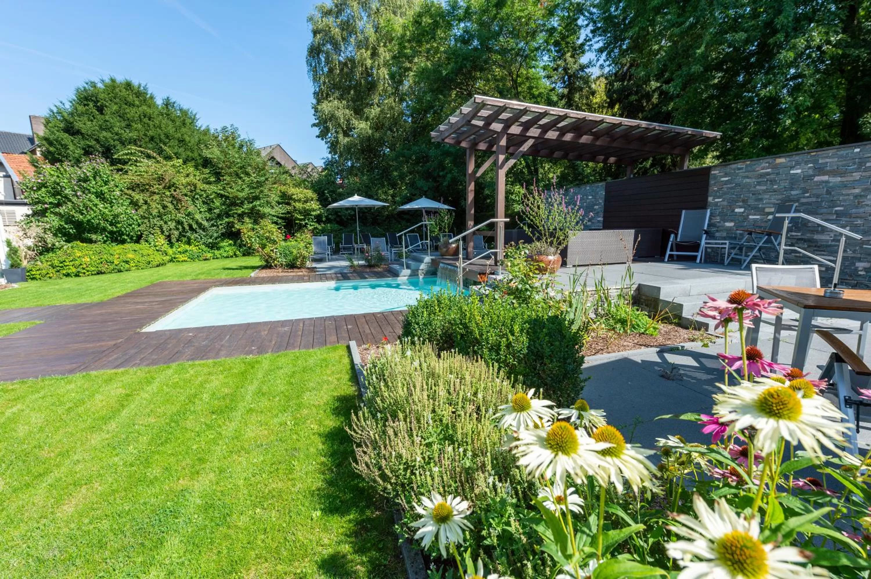 Garden in Ferienhotel Haus Becker