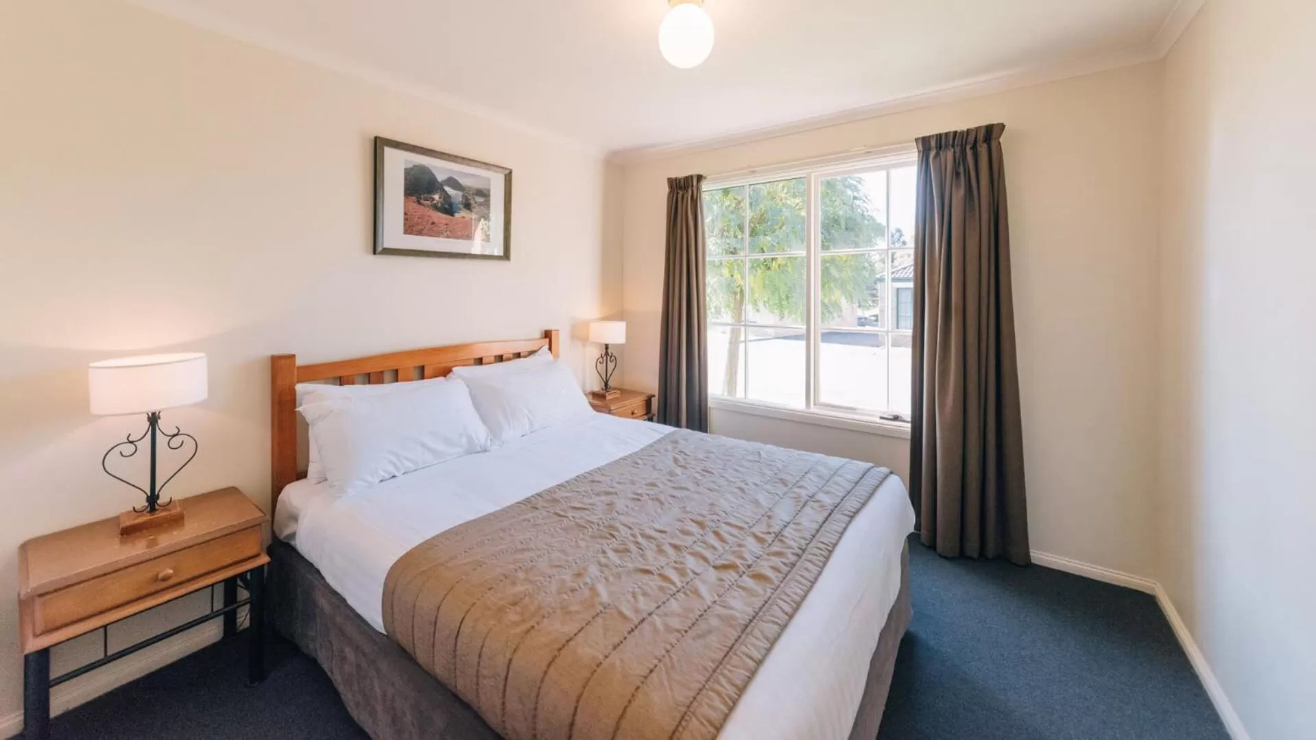 Three-Bedroom Villa in Country Club Villas