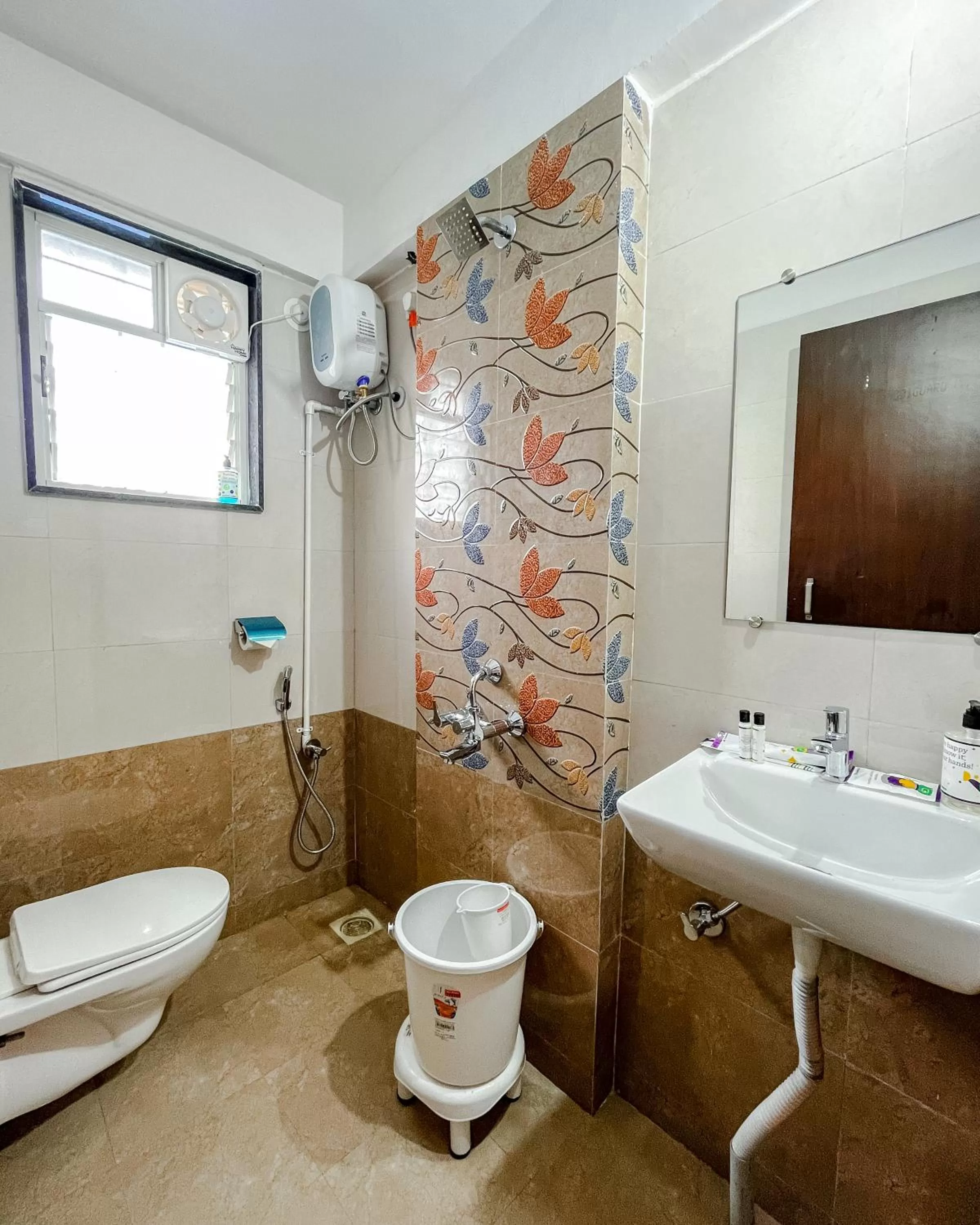 Toilet, Bathroom in Itsy By Treebo - Opal Suites