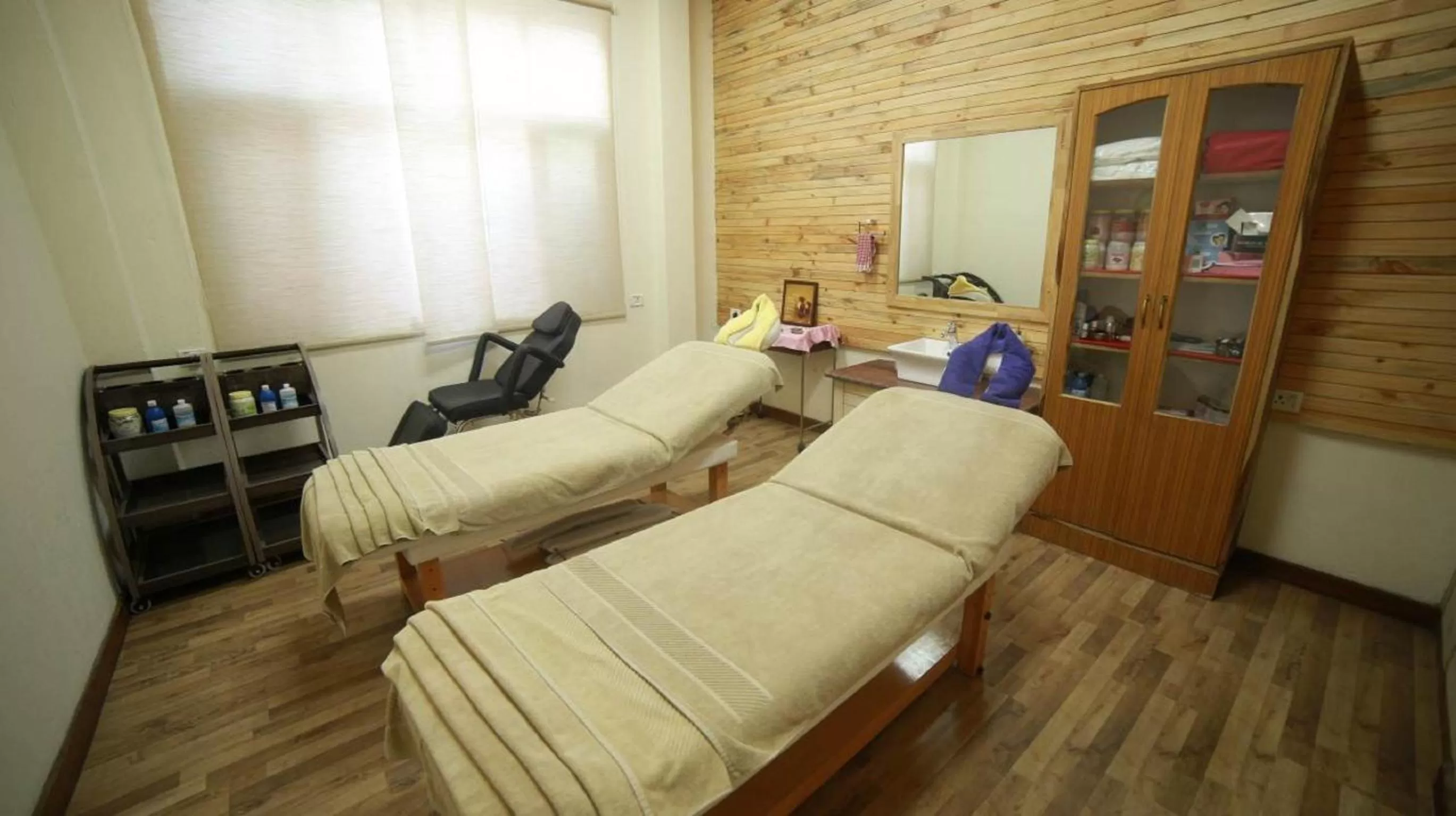 Massage in Bravia Hotel Manali Inn