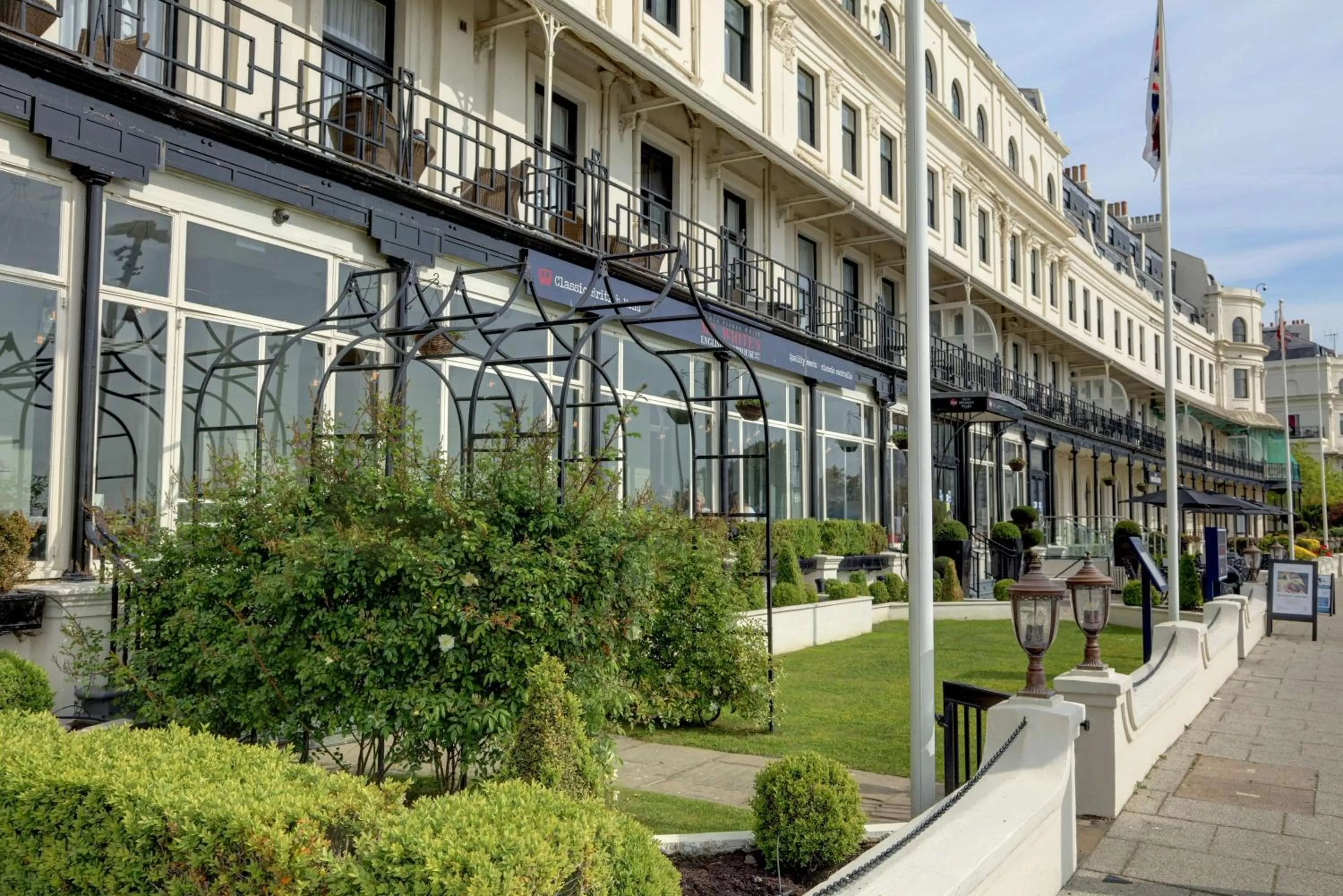 Property building in Best Western Premier Dover Marina Hotel & Spa