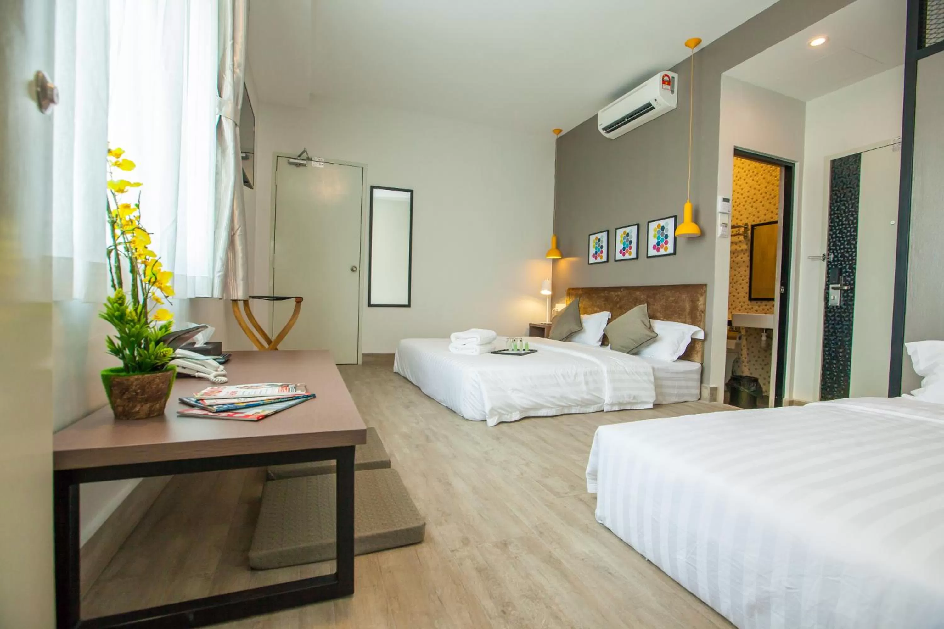 Family, Bed in Bzz Hotel Skudai