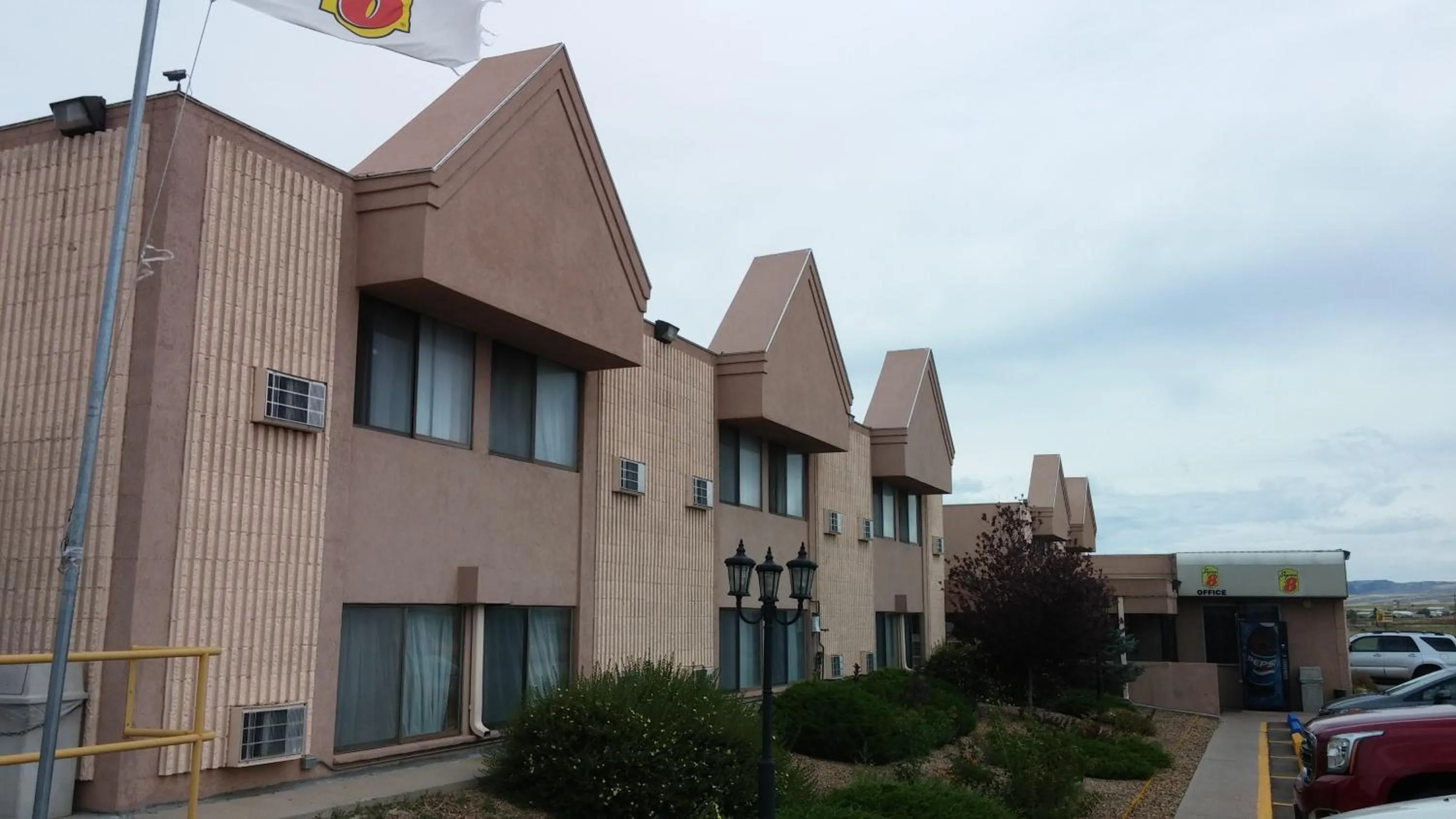 Super 8 by Wyndham Laramie