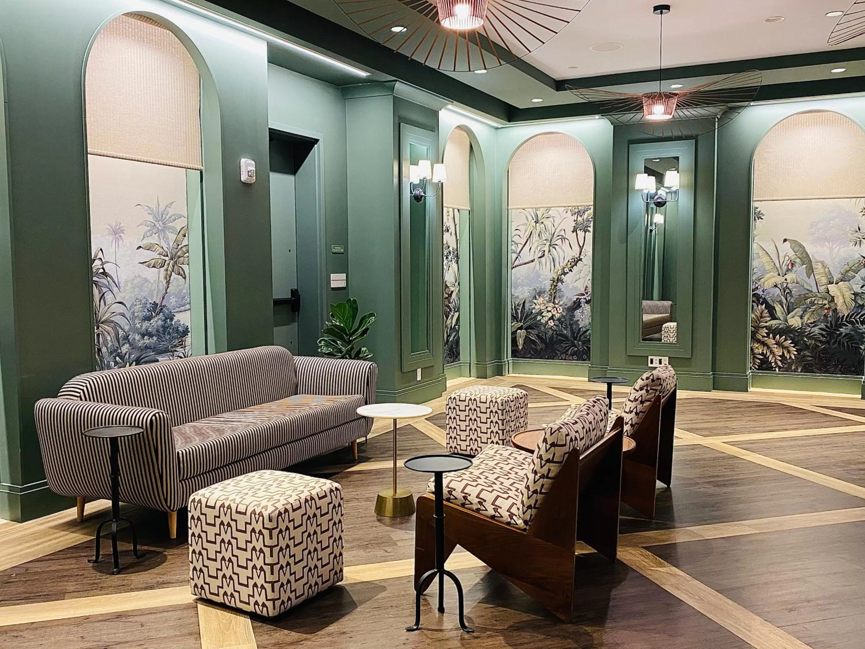 Meeting/conference room in Virgin Hotels New Orleans