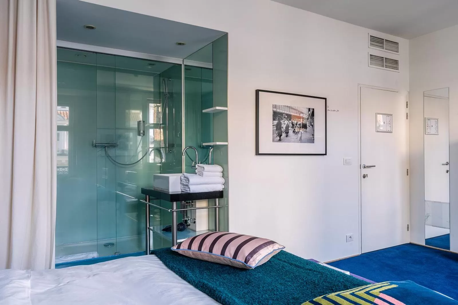 Shower in Smartflats - Pacific Brussels