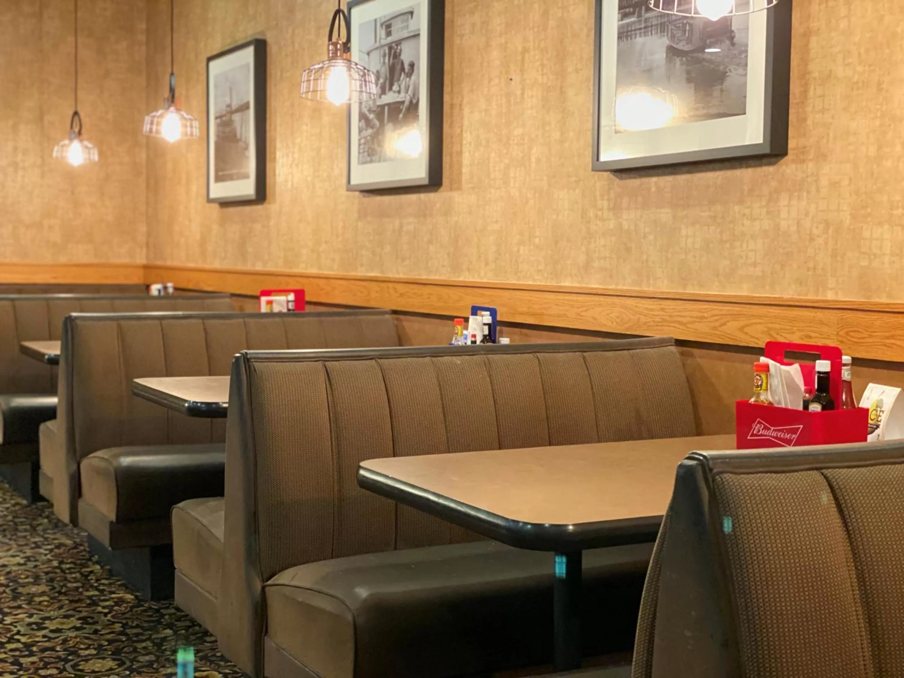 Lounge or bar in Ramkota Hotel Pierre