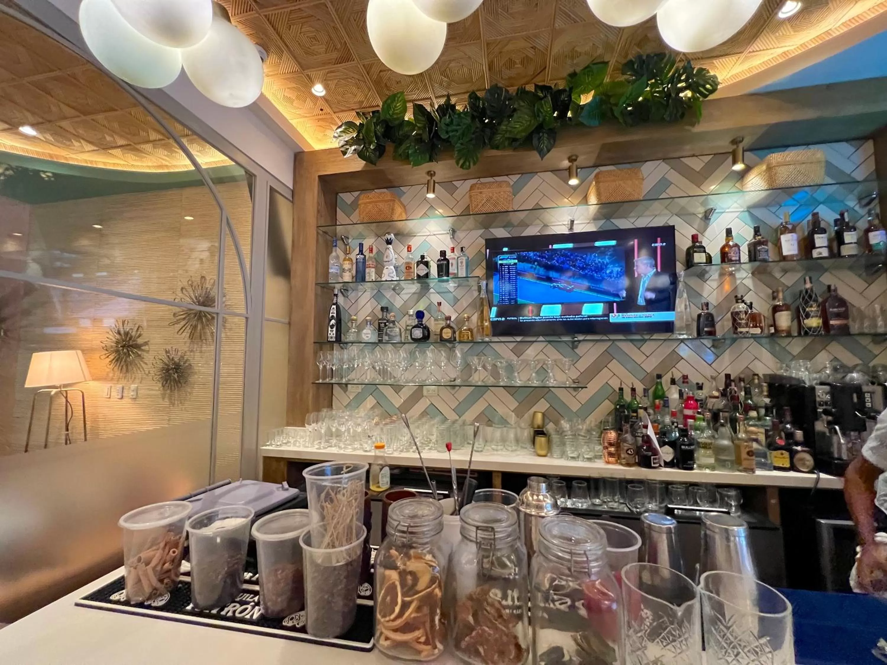 Restaurant/places to eat in FIESTA SOL CARIBE playa LOS CORALES