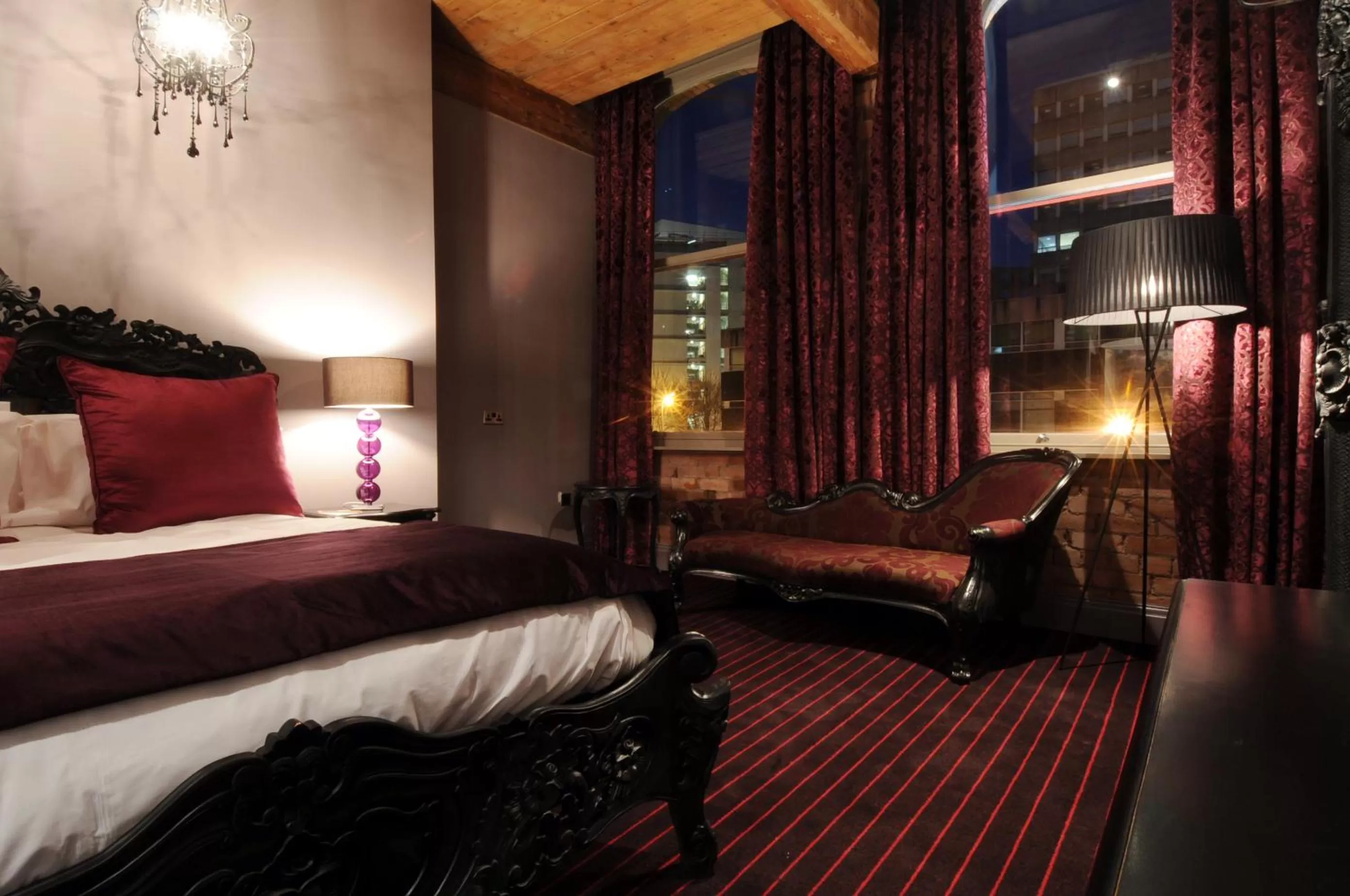 Seating area, Bed in Velvet Hotel Manchester, WorldHotels Crafted