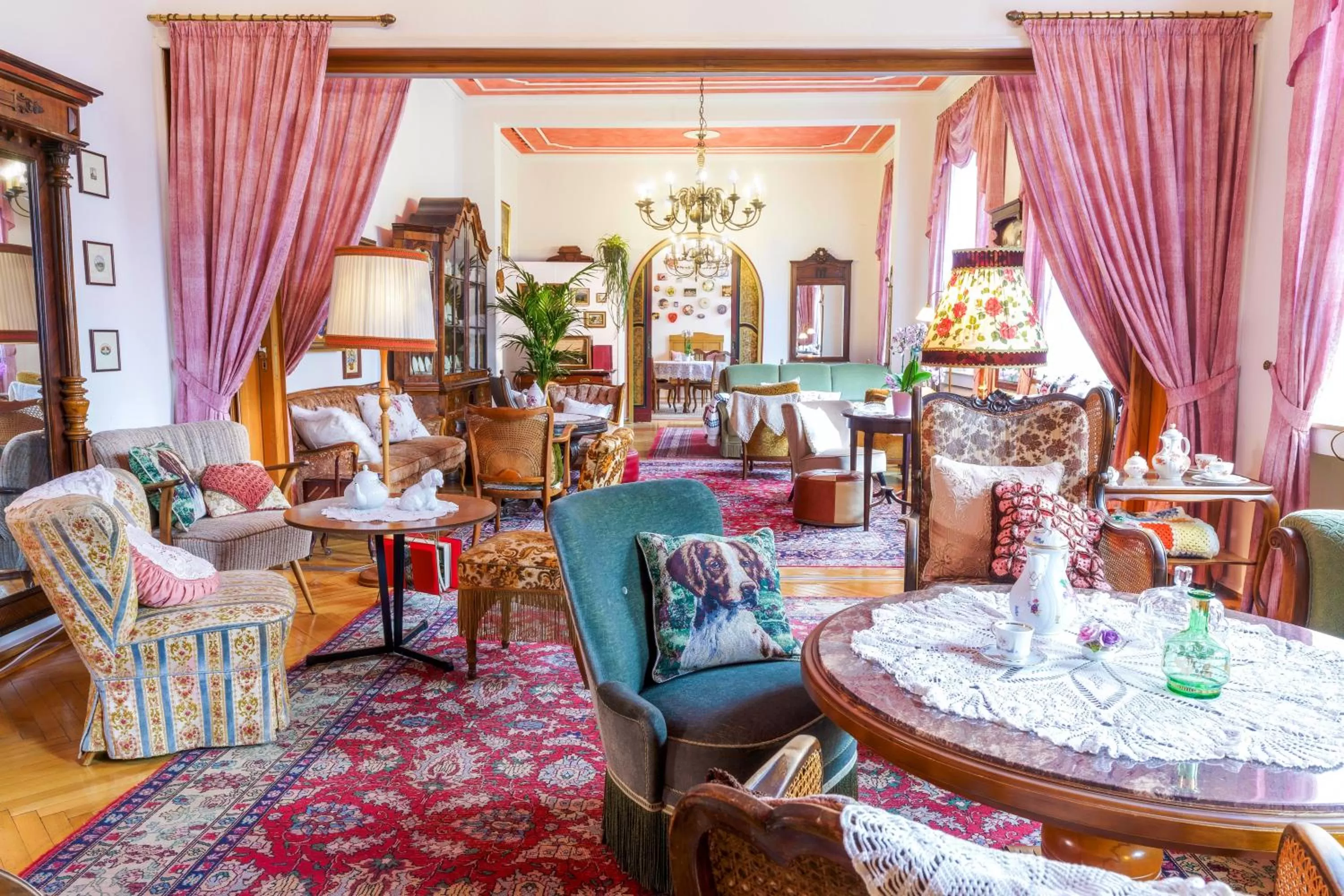 Decorative detail, Seating Area in Tante ALMA's Hotel Lasthaus am Ring