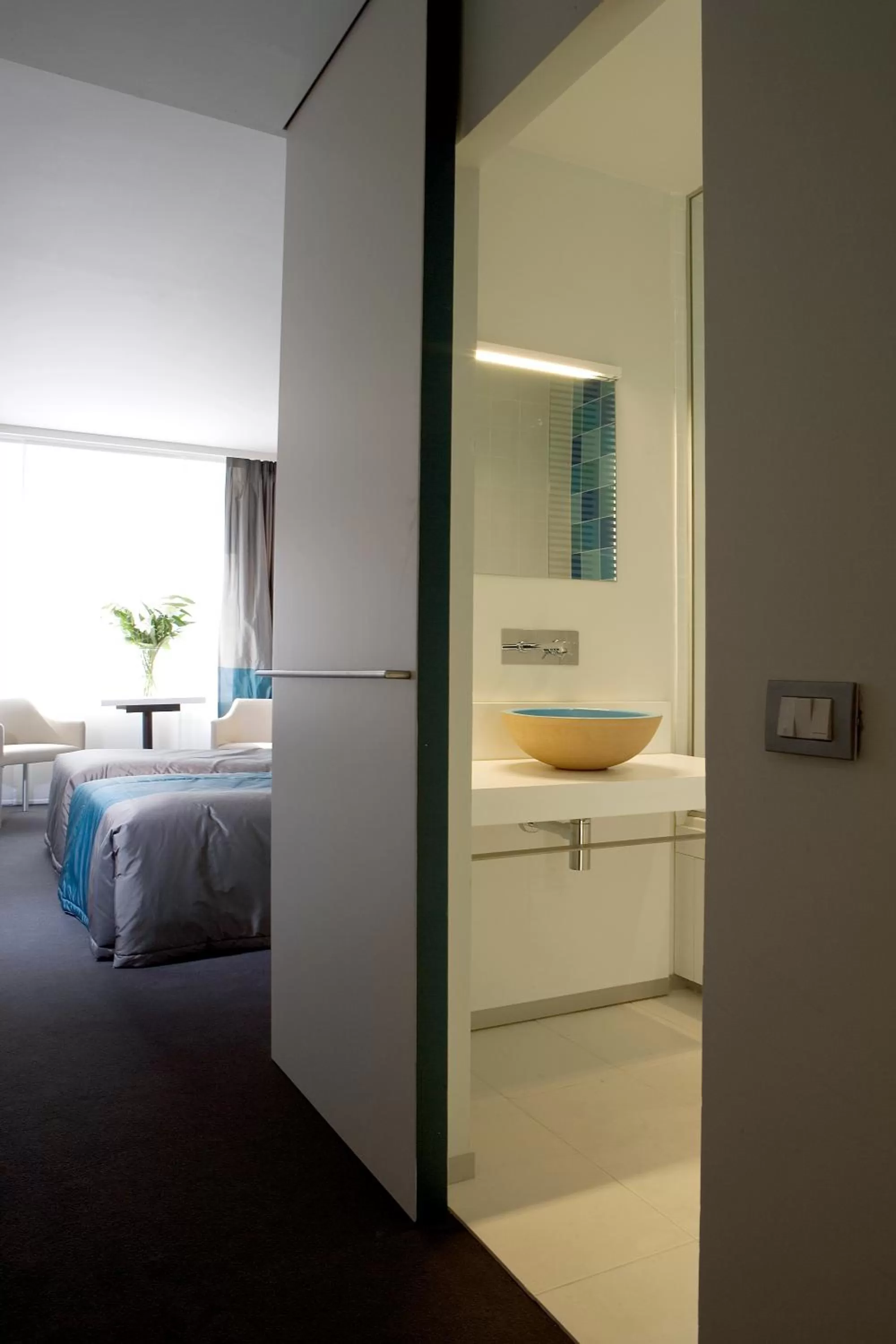 Bathroom, Bed in Parkhotel Roeselare