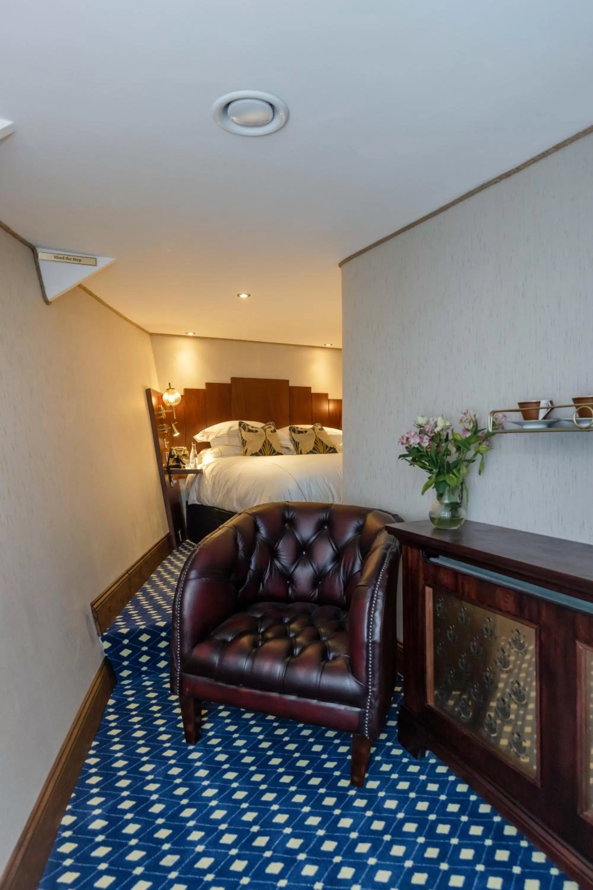 Bed in Ocean Mist Leith