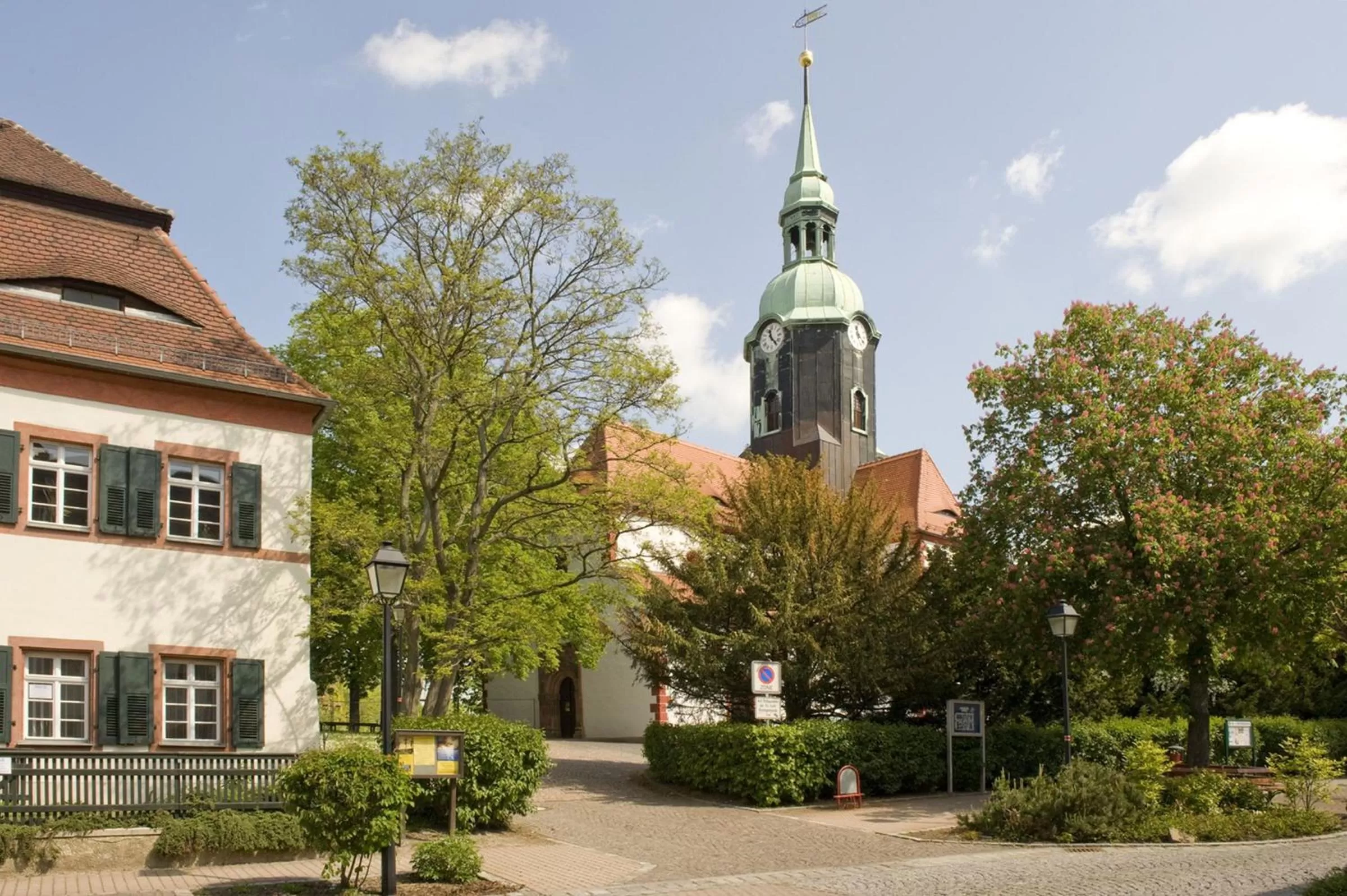 Property building in Riff Resort