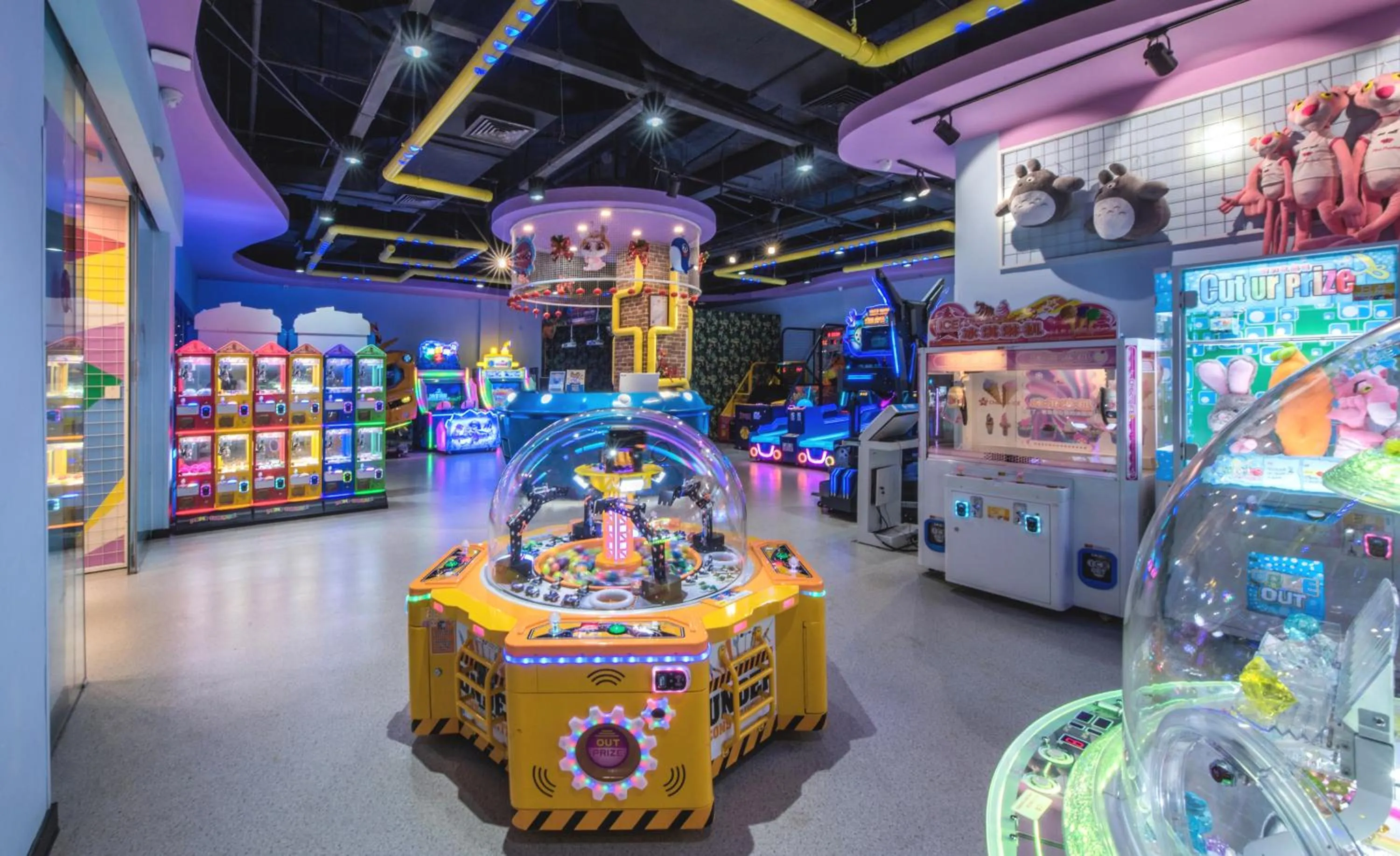 Children play ground in Horizon Resort & Spa Yalong Bay-Yalong Bay Central