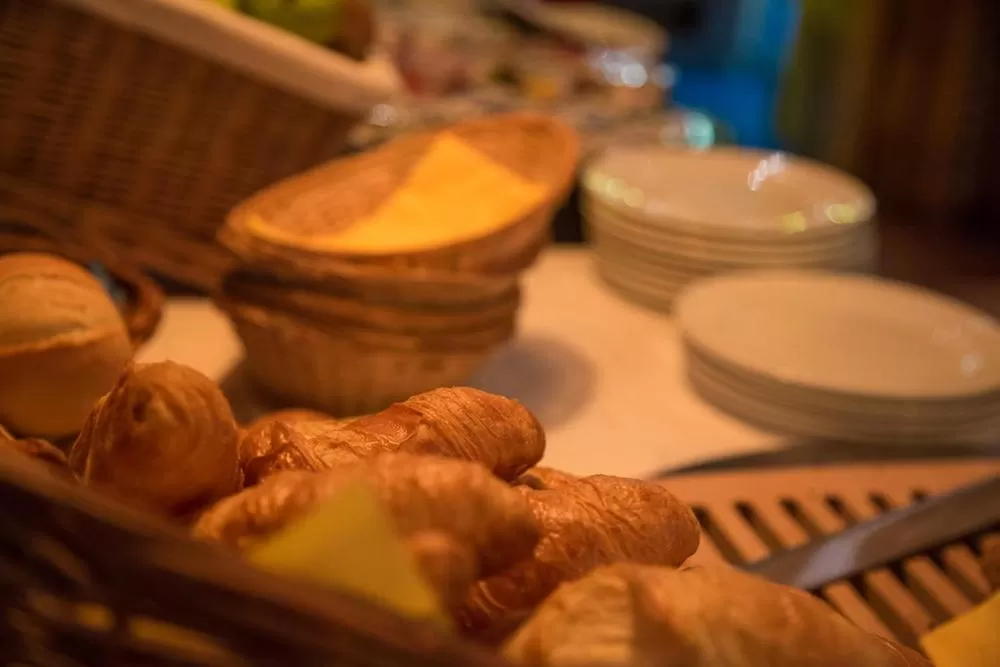 Meals in Hotel California