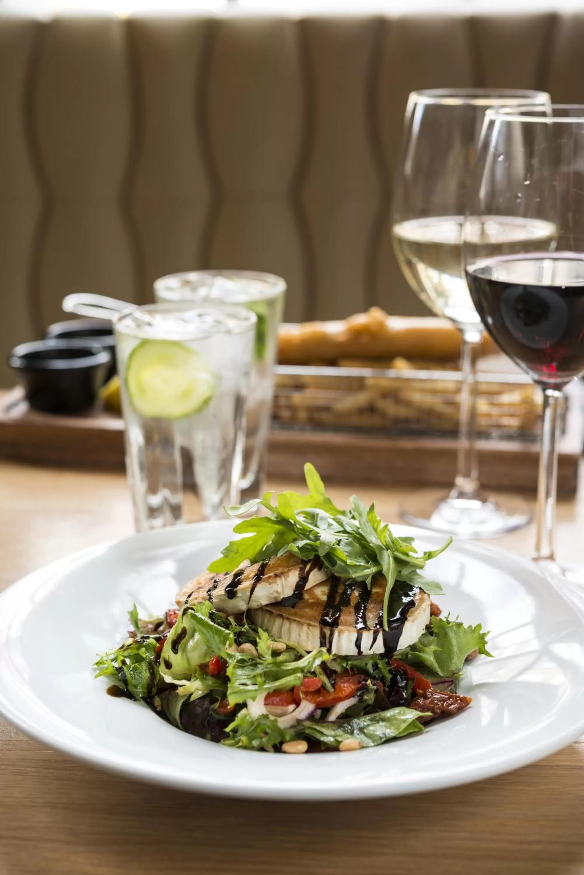 Food and drinks in Angels Share Hotel