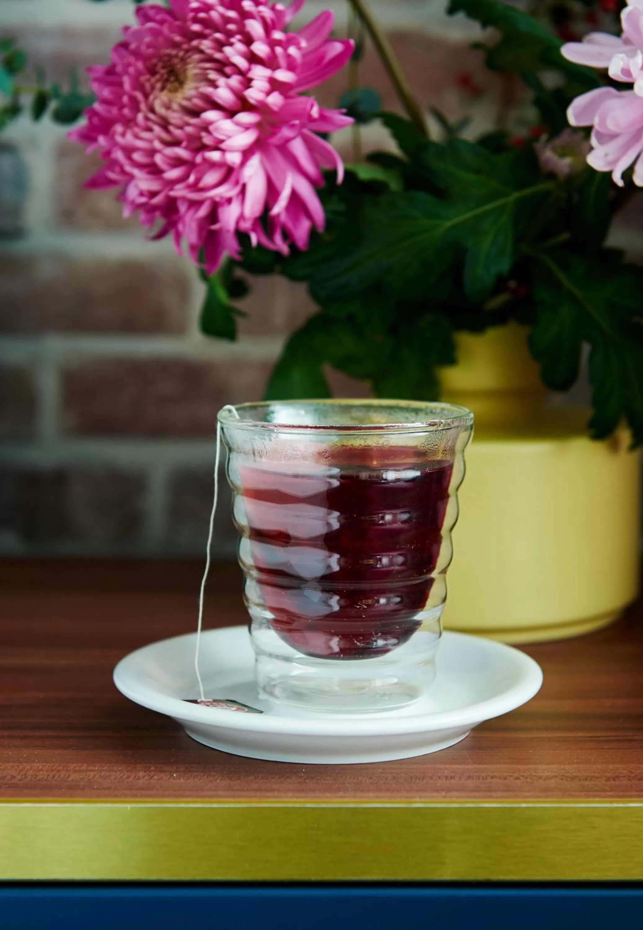 Coffee/tea facilities in Five Rooms