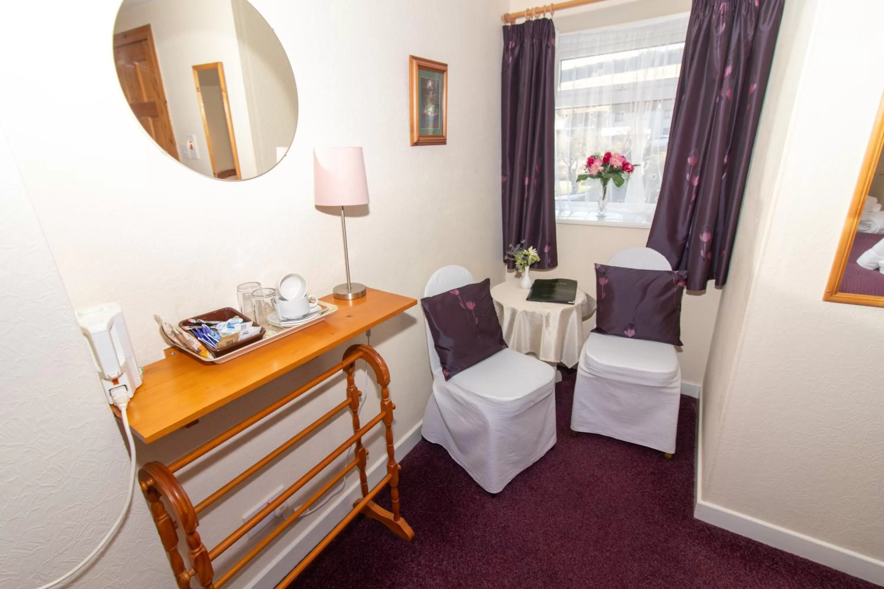 Coffee/tea facilities in Auld Cross Keys Inn