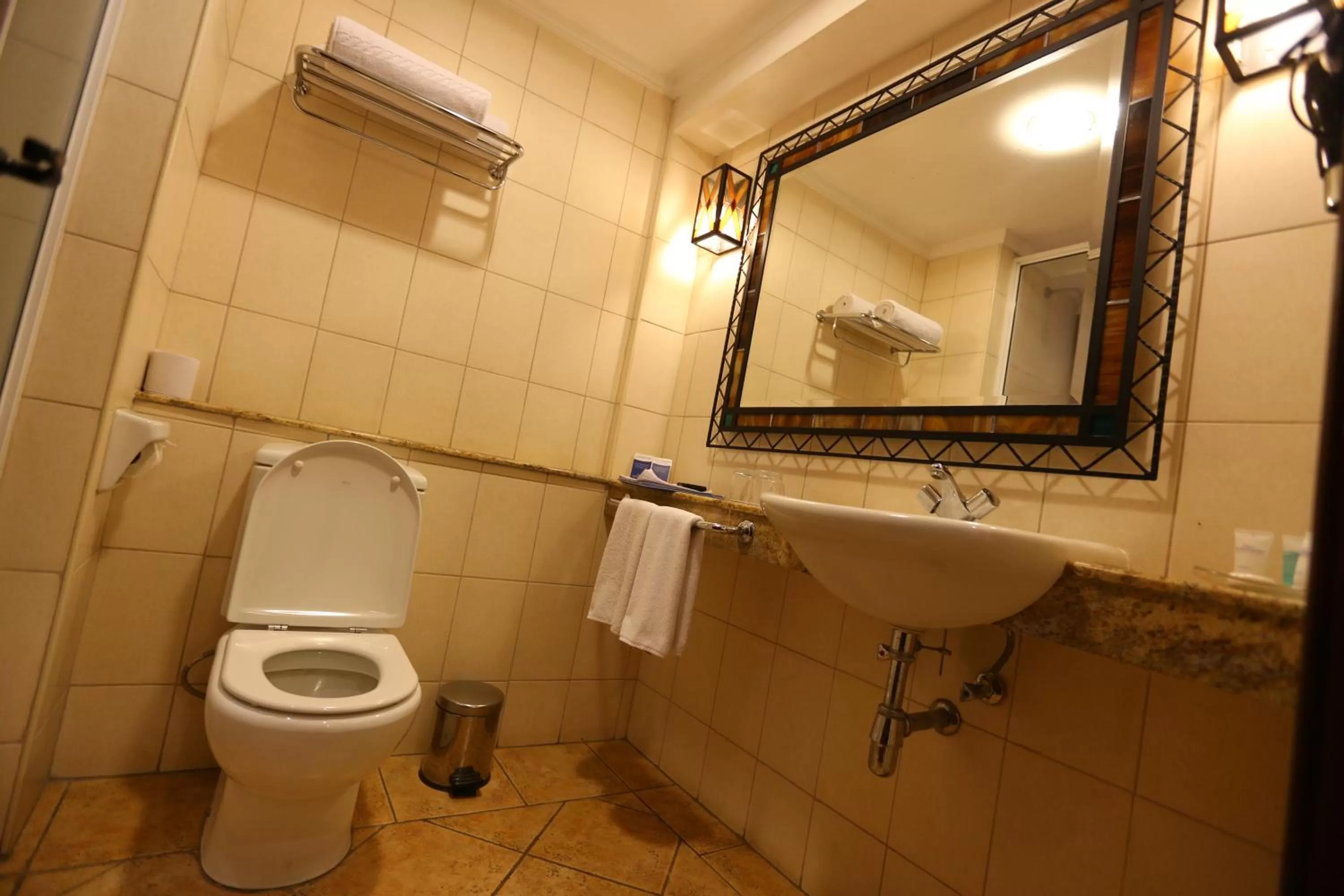 Bathroom in The Heron By Sarovar Portico India