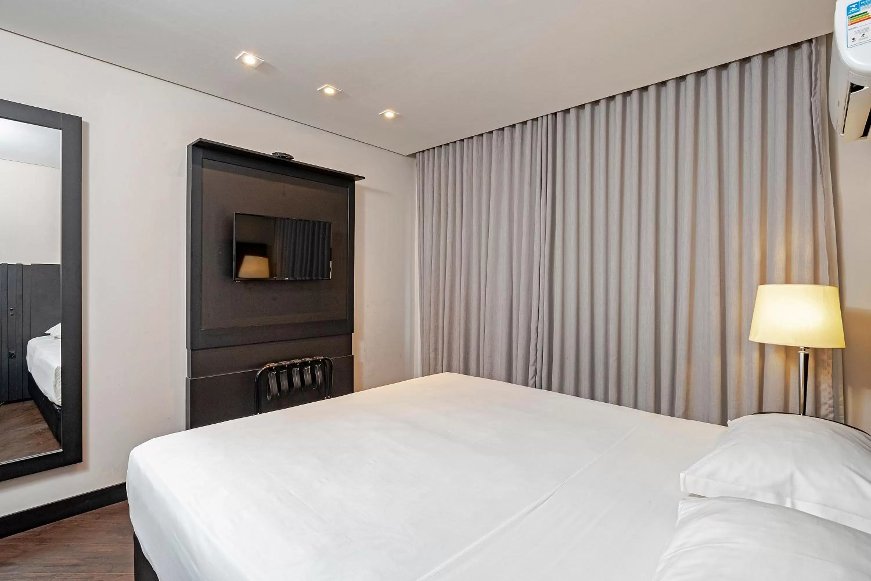 Bed in Slaviero Baia Norte Florianópolis