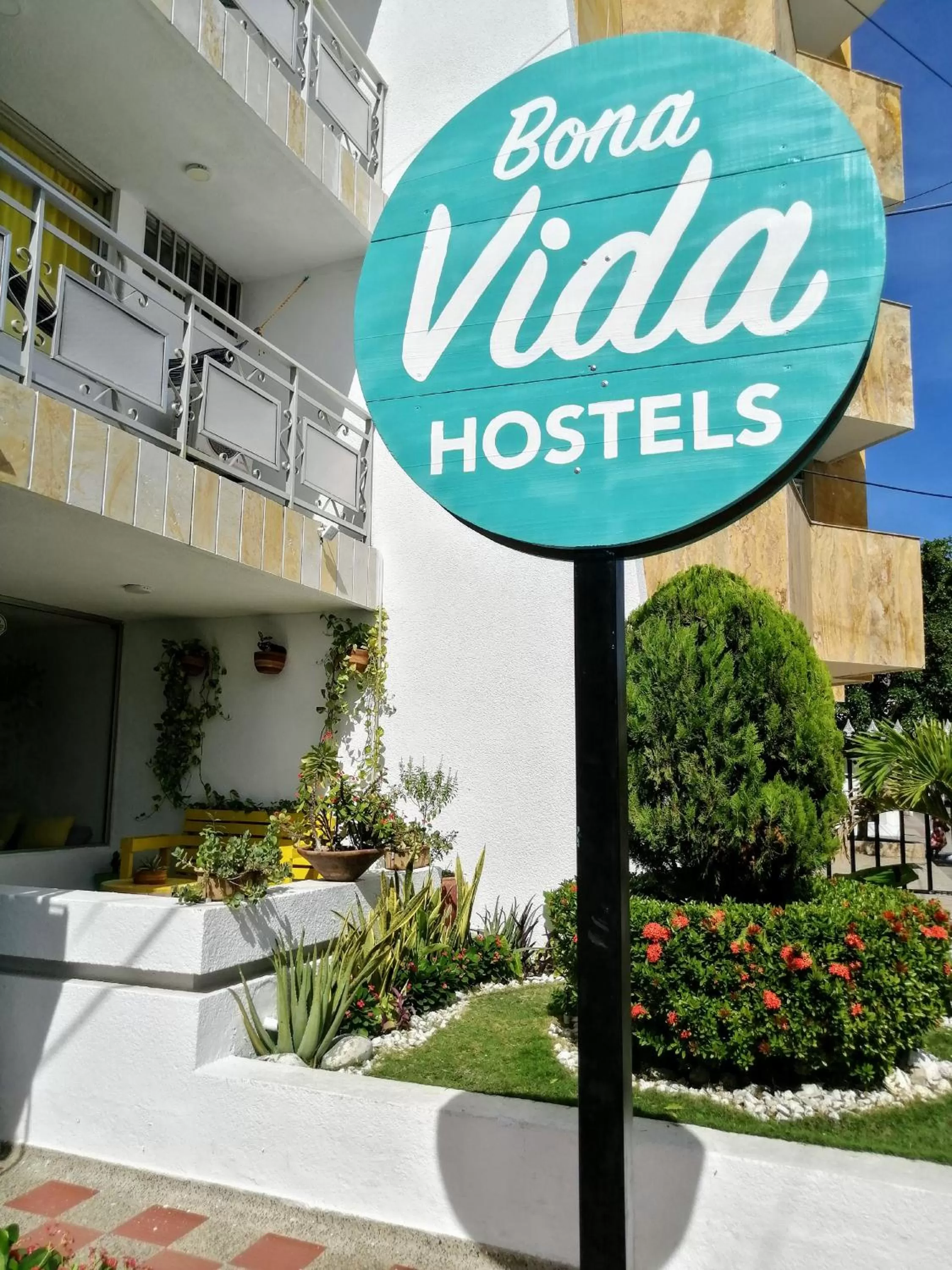 Bona Vida Hotel