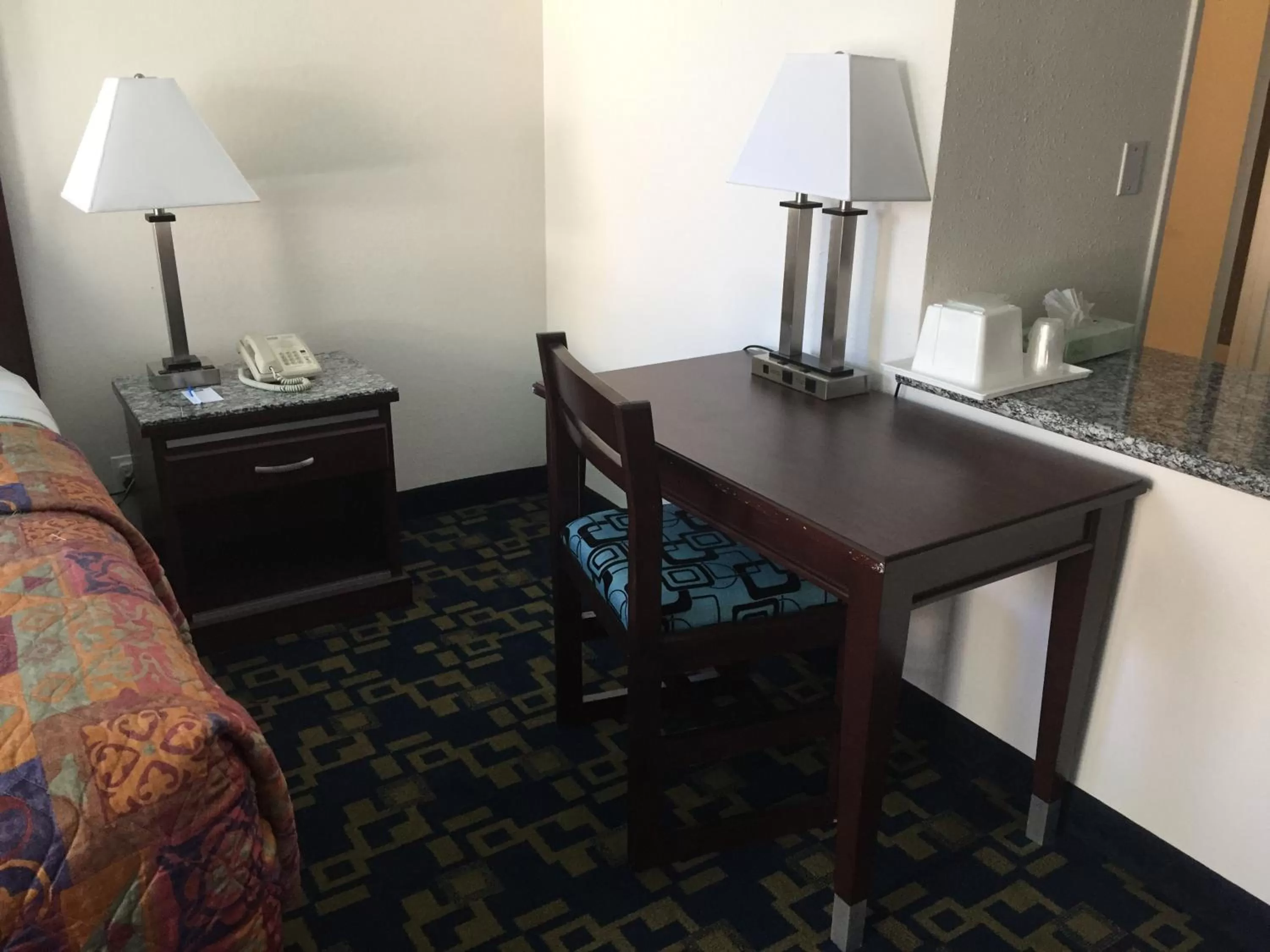 Standard Room, 1 King Bed, Non Smoking in Rodeway Inn Oceanside Marina