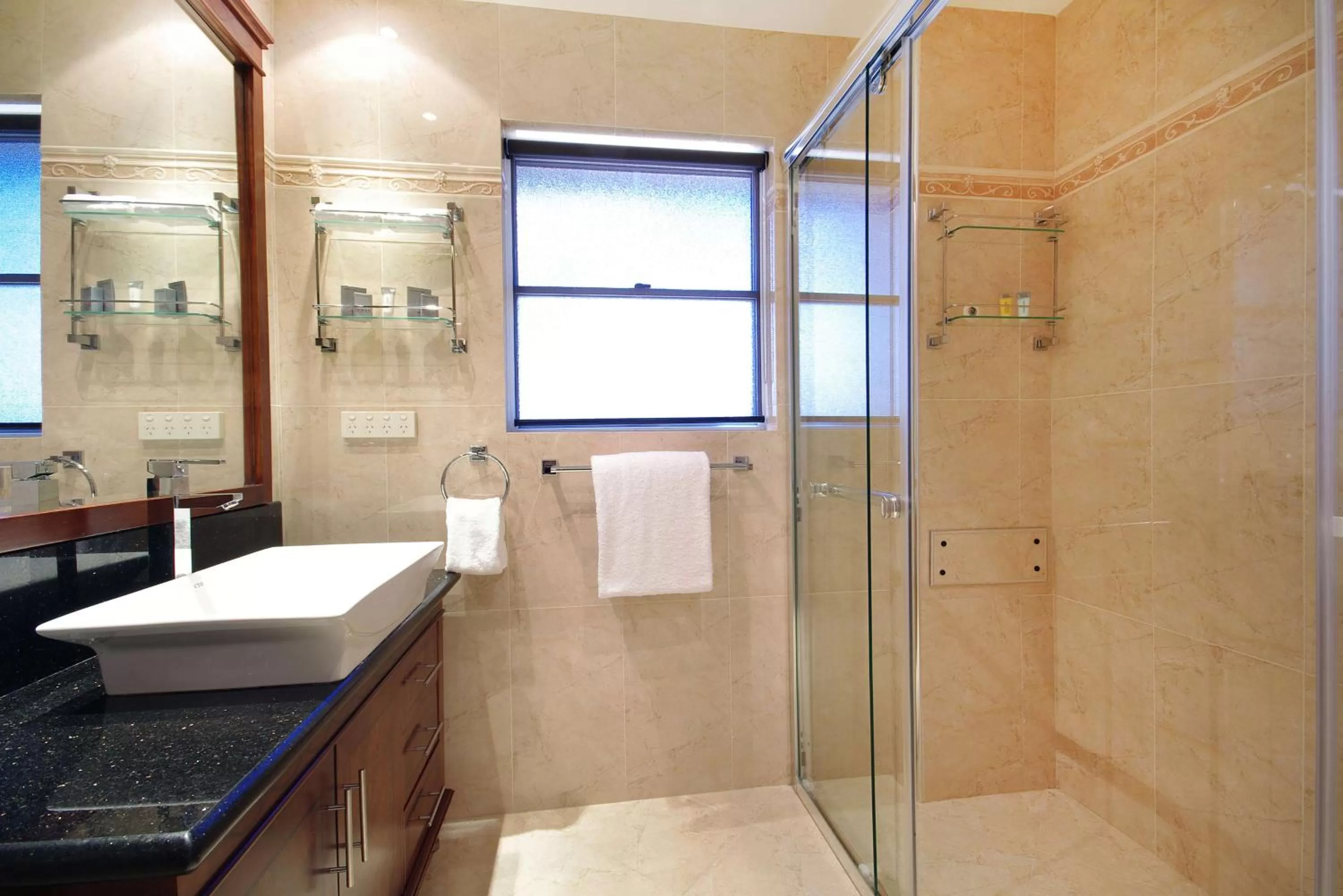 Bathroom in Rydges Armidale