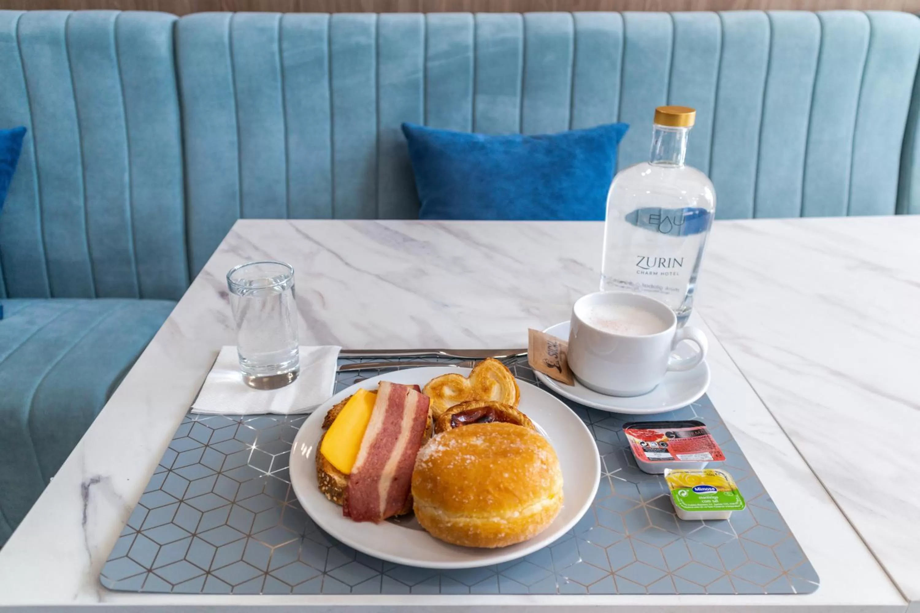 Breakfast in Zurin Charm Hotel