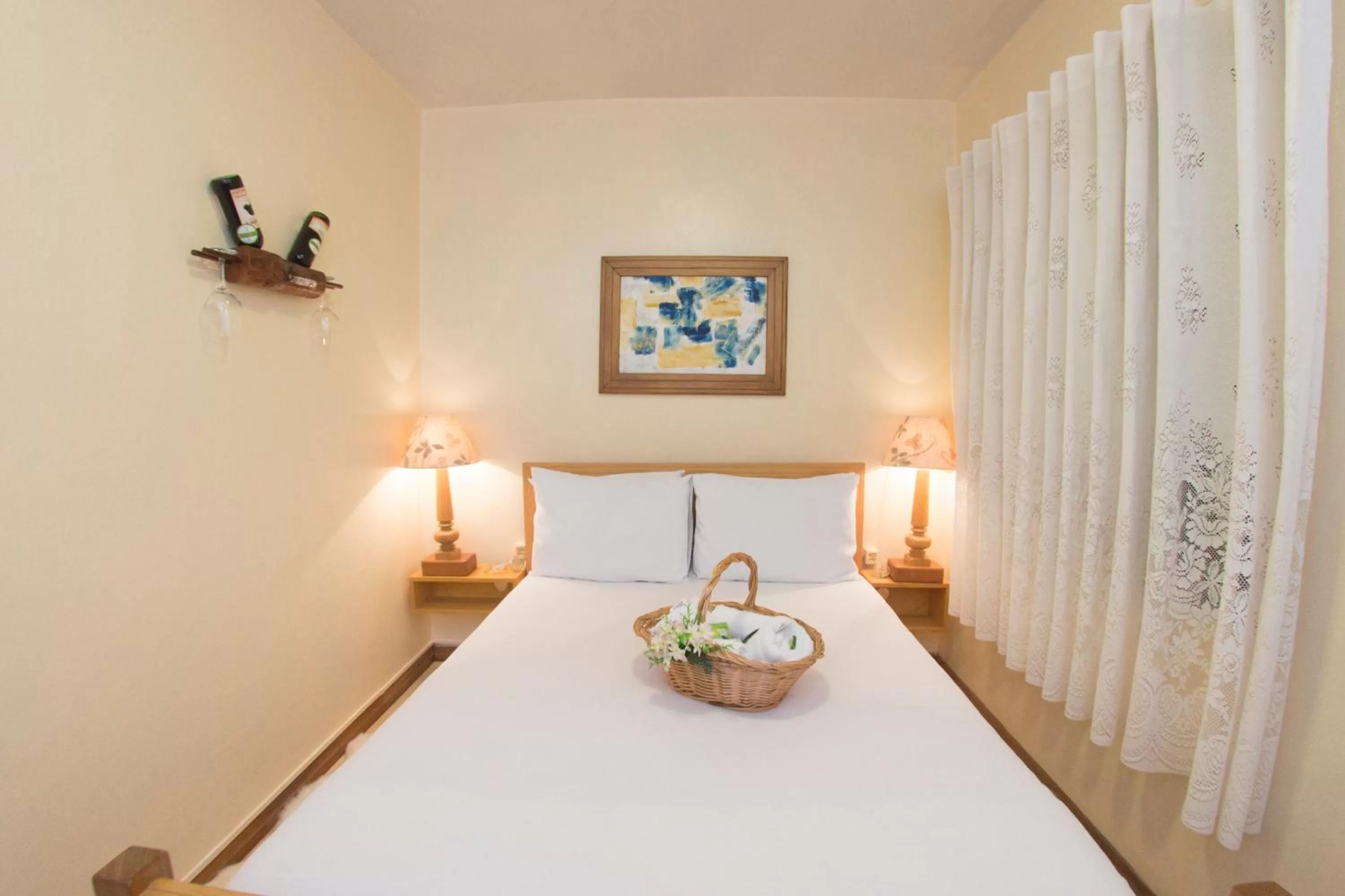 Bed in Pousada Green House by Conrado Vitali