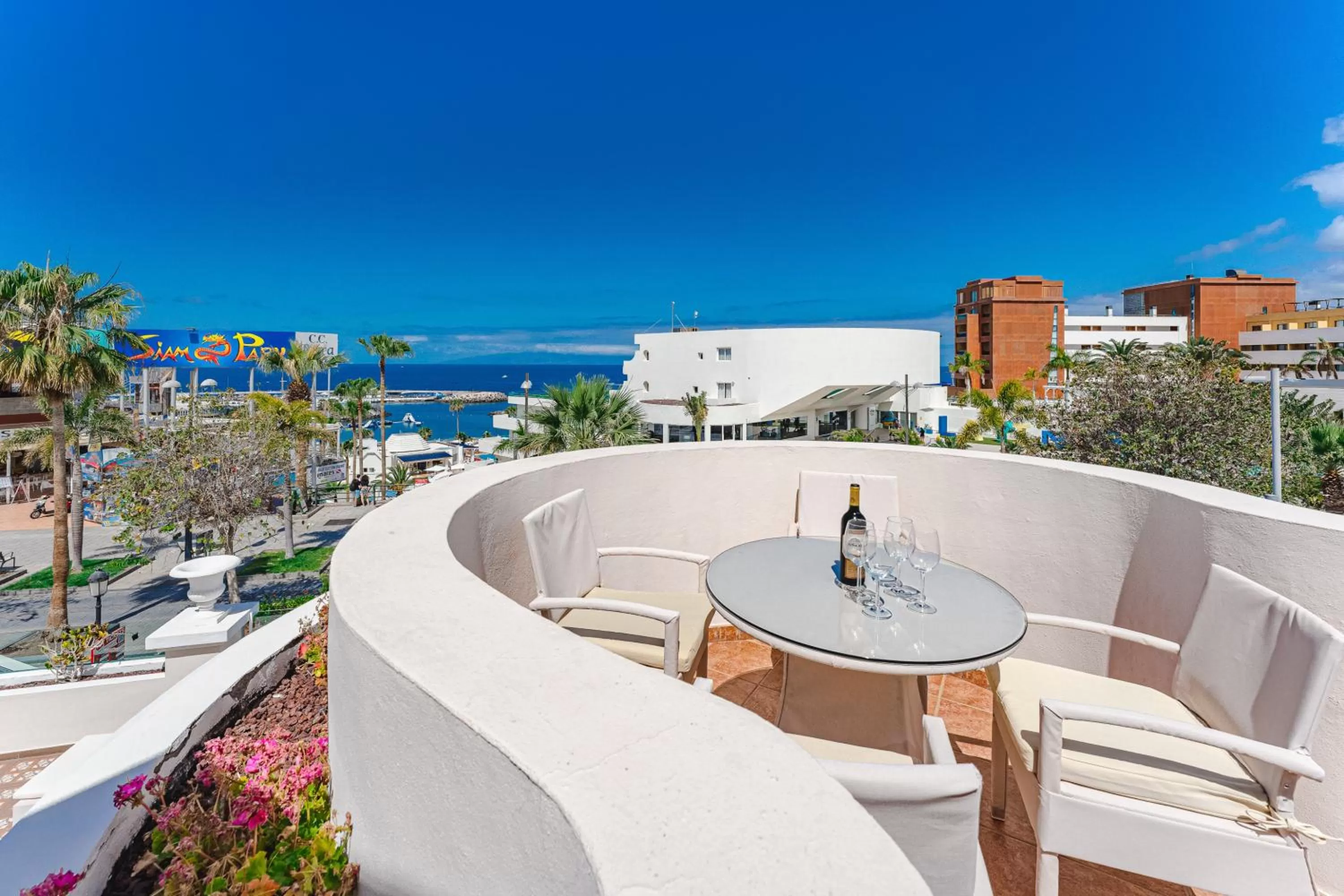 Balcony/Terrace in Flamingo Suites Boutique Hotel