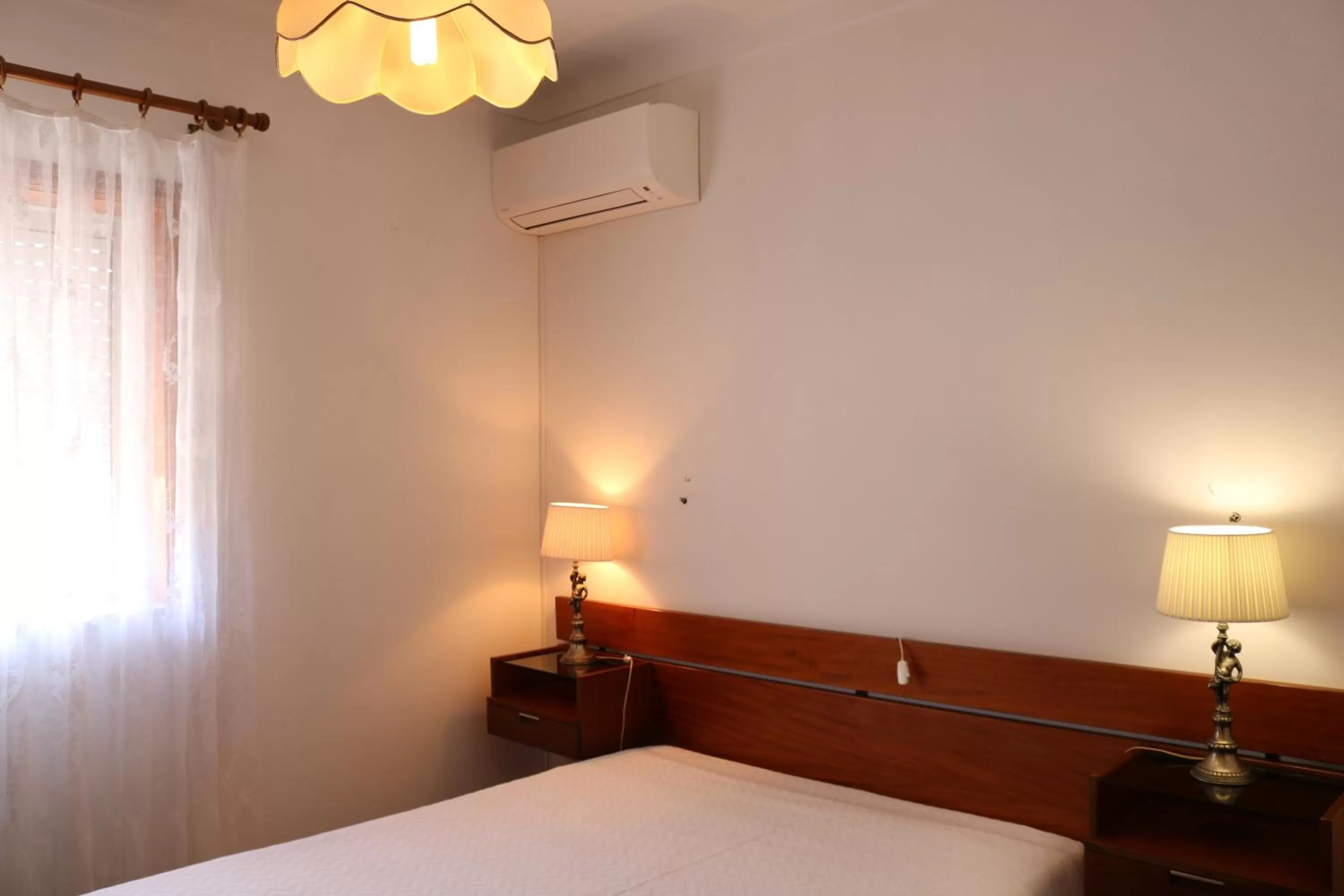 Bedroom, Bed in Hotel Solar das Laranjeiras