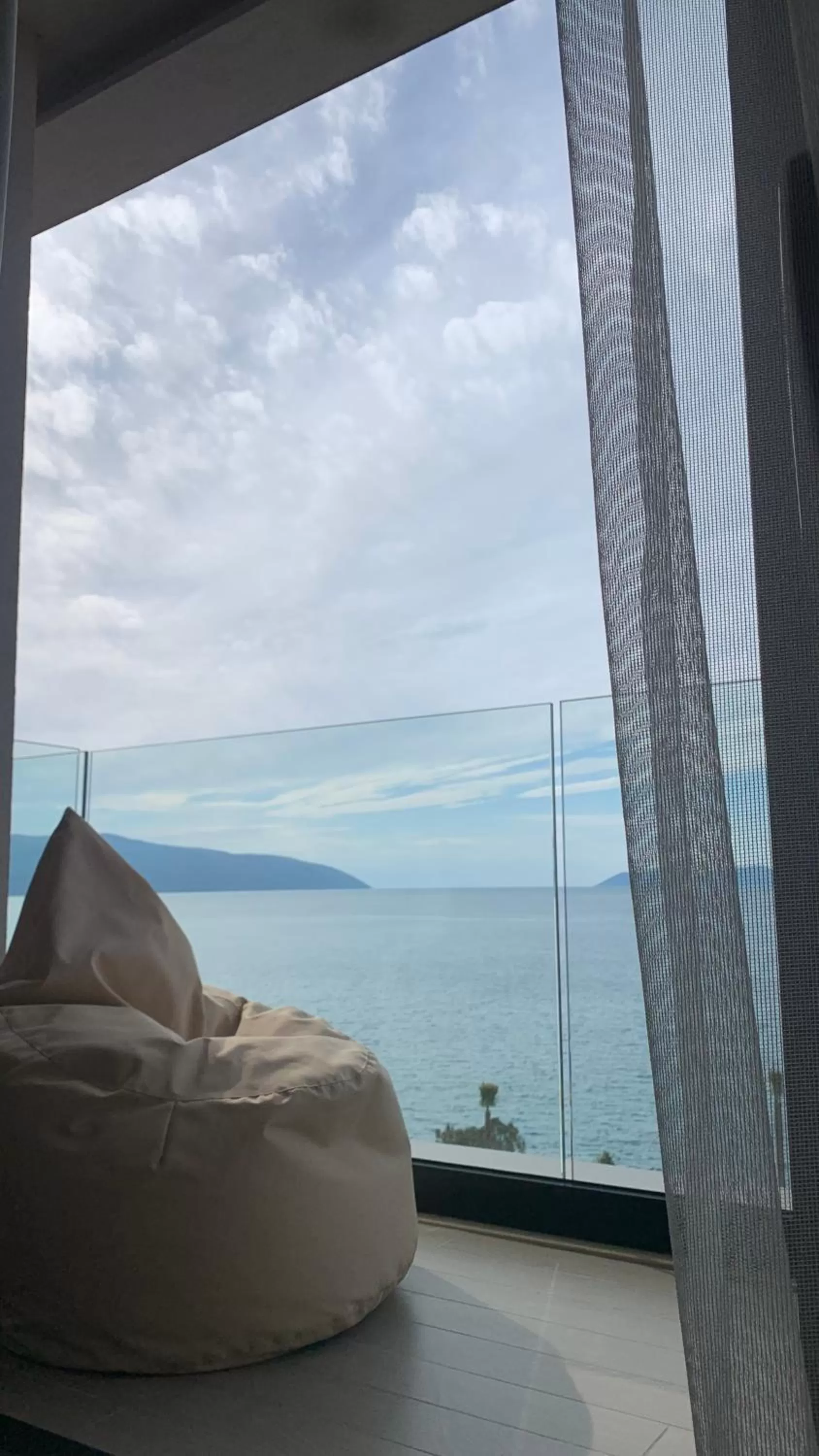 Landmark view, Bed in Esbjerg Hotel