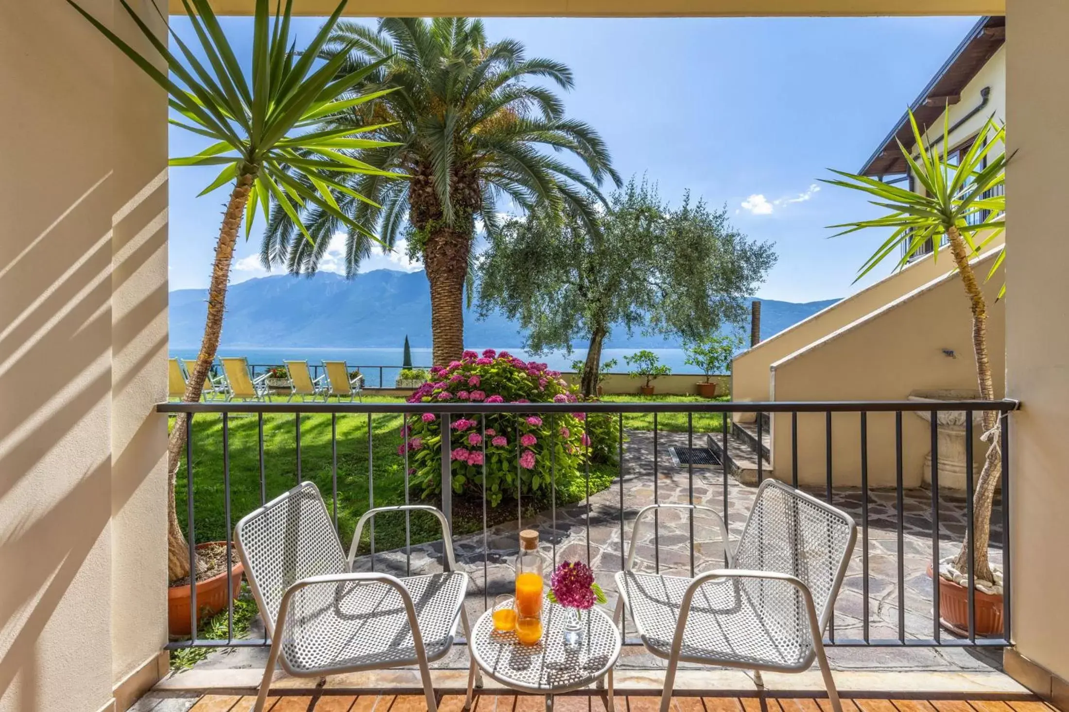 Economy Double or Twin Room in Hotel Meandro Economy Double or Twin Room in Hotel Meandro