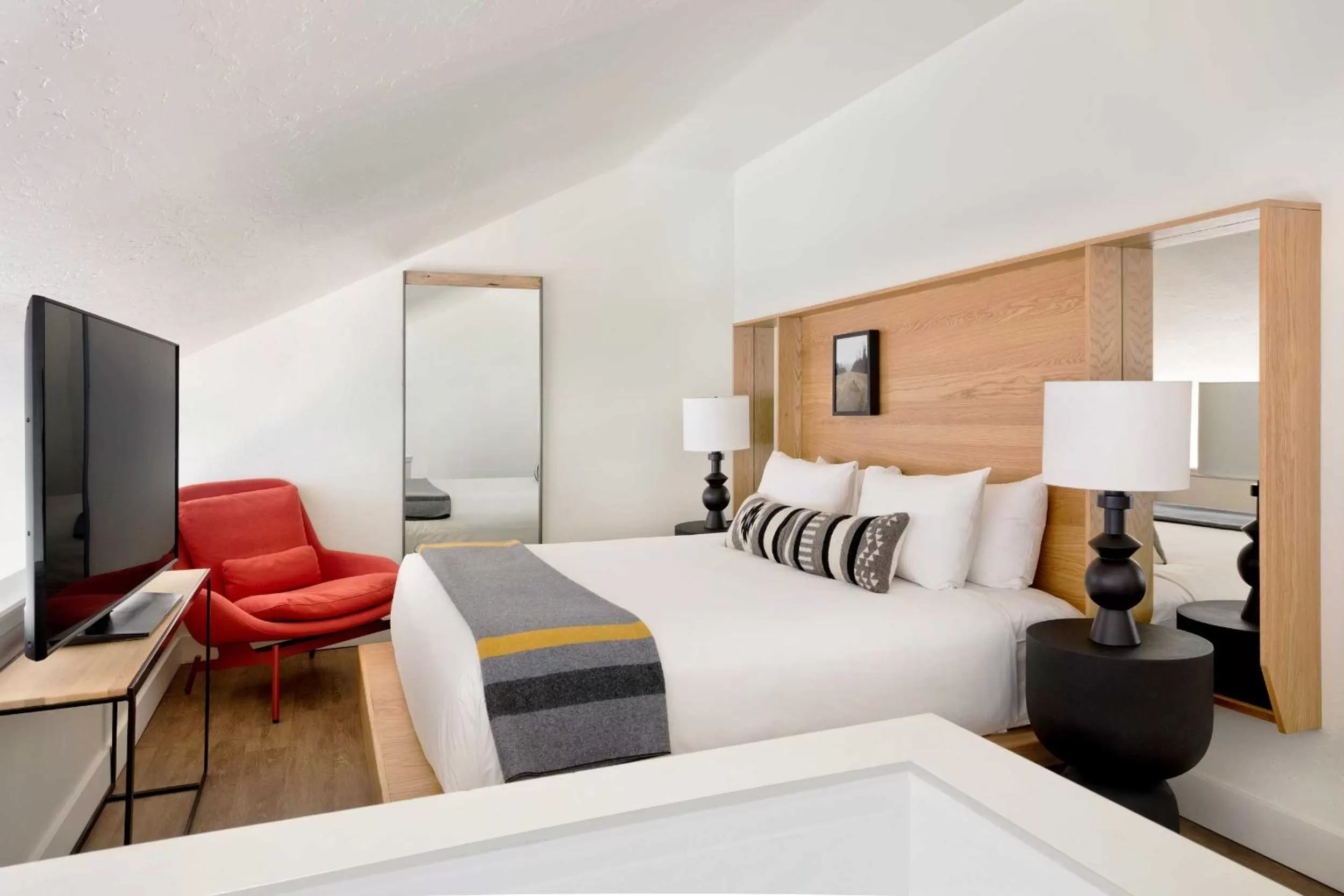 Bedroom, Bed in Gravity Haus Jackson Hole