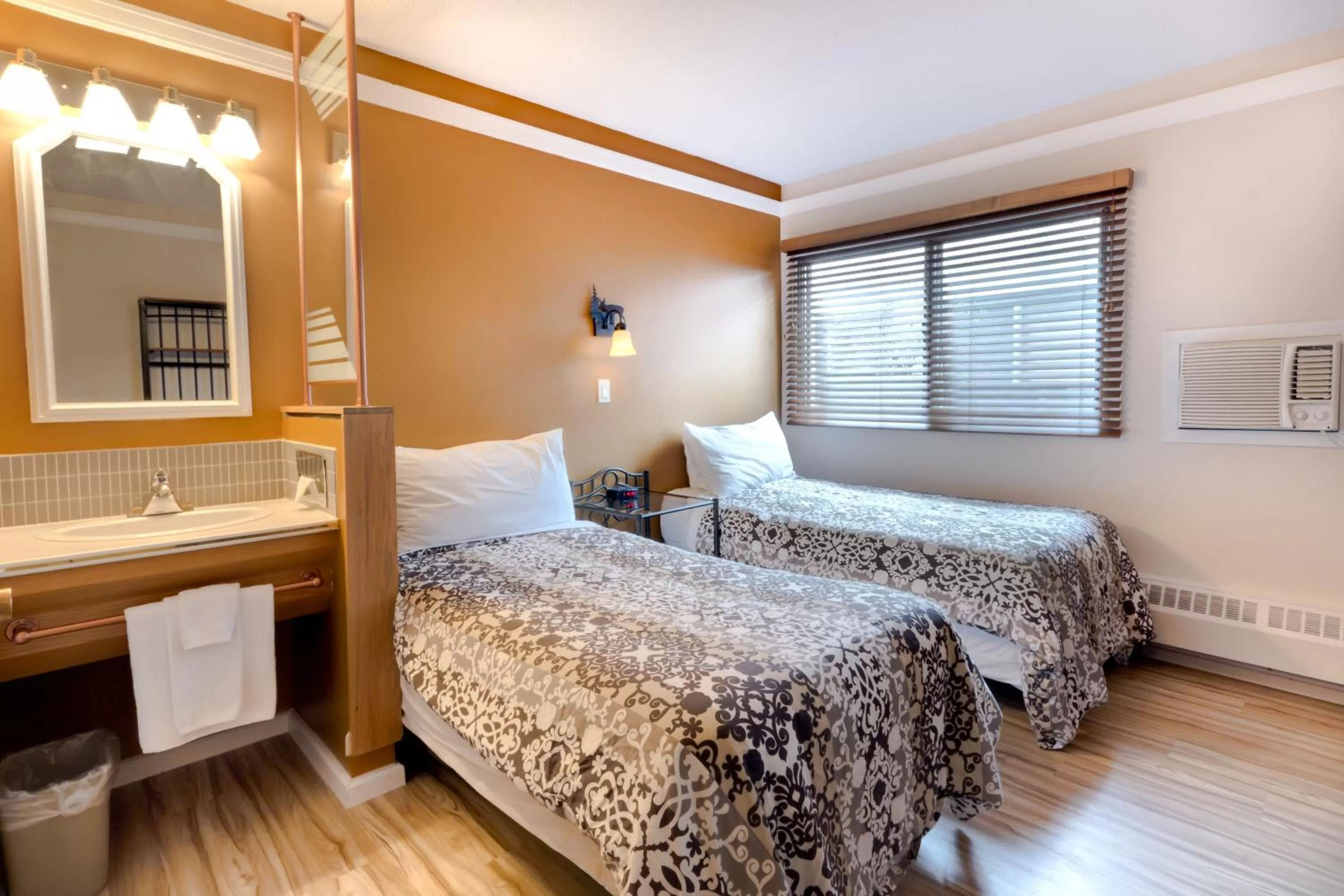 Bed in Astoria Hotel