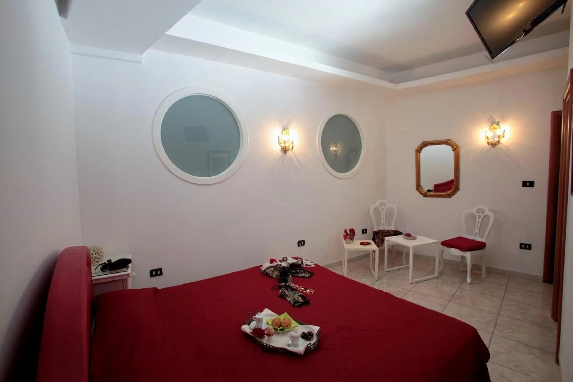 Other in ZO. NE. Baroque B&B