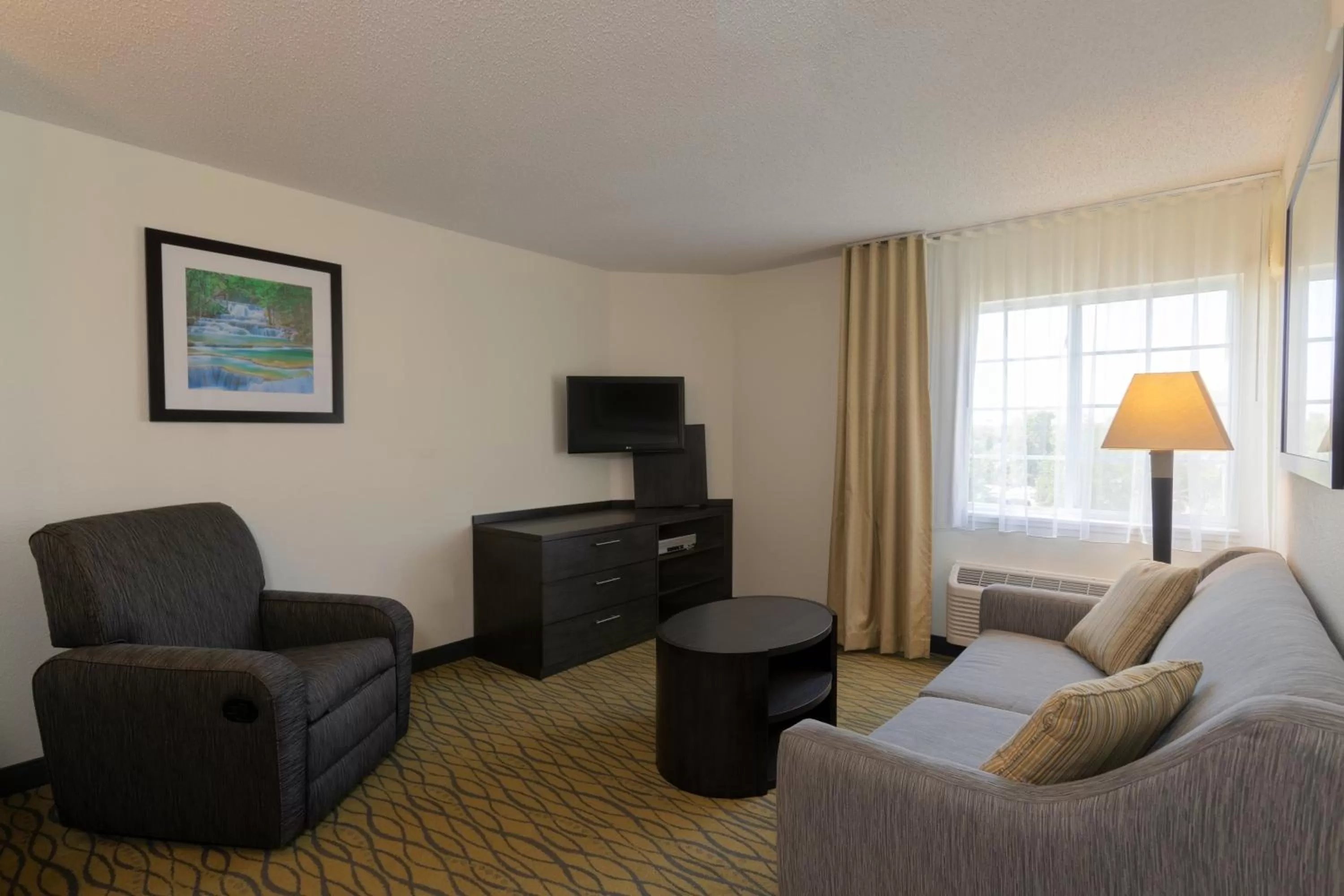 Photo of the whole room in Candlewood Suites Rogers-Bentonville by IHG