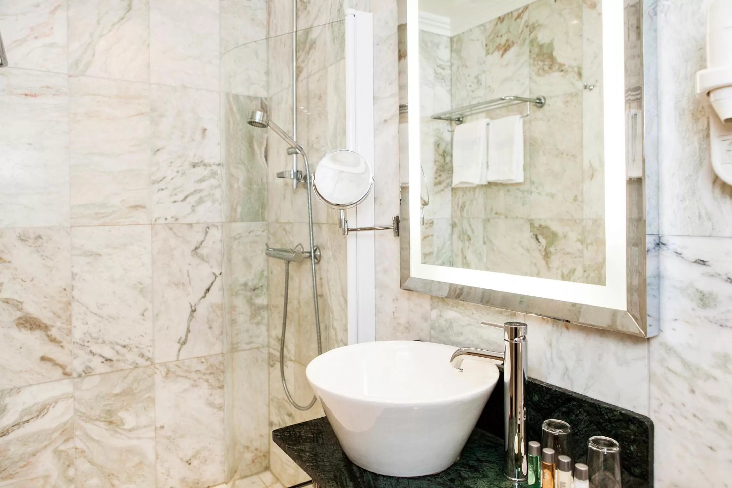 Bathroom in Elite Plaza Hotel Malmö