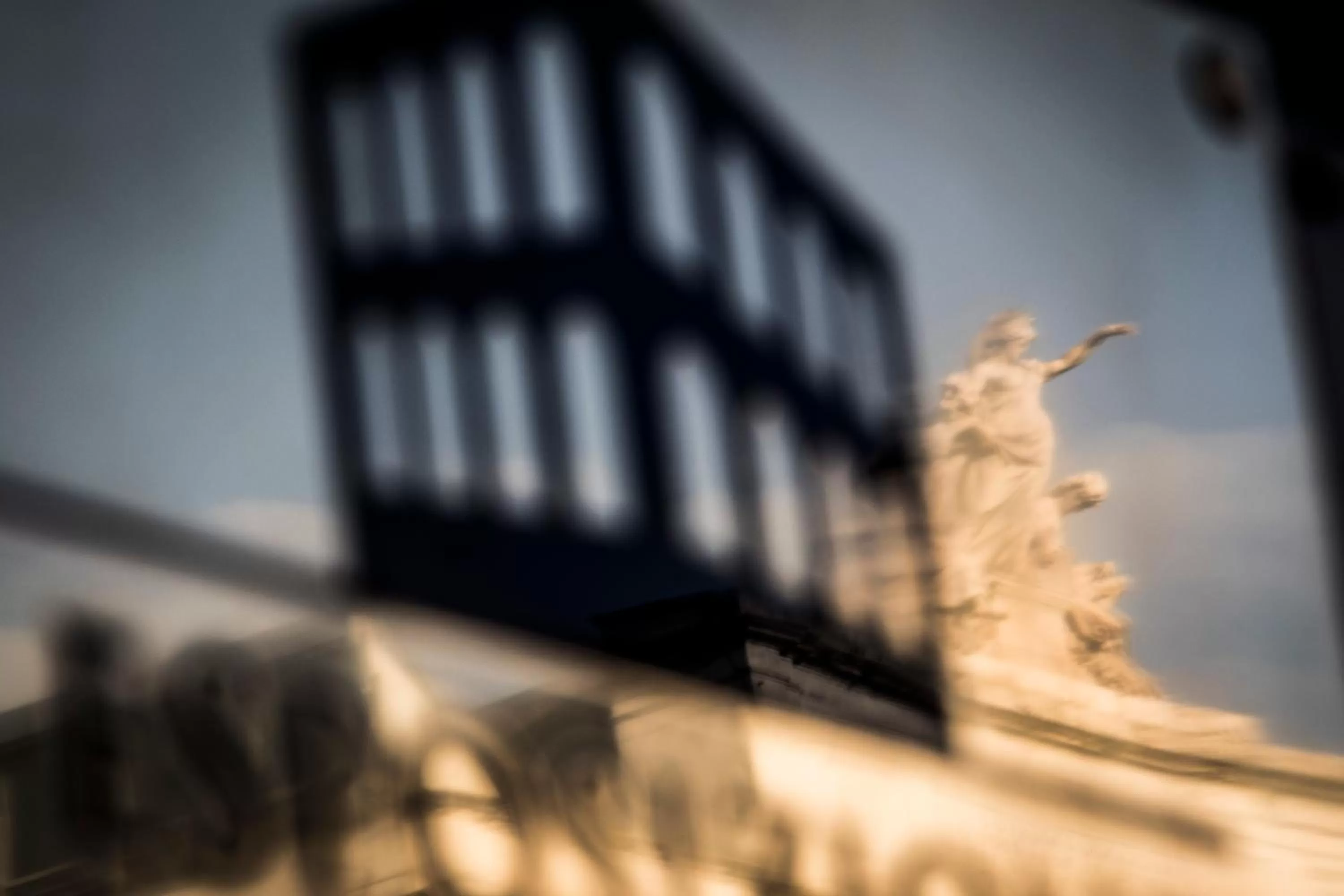 Facade/entrance in Esposizione Palace Hotel