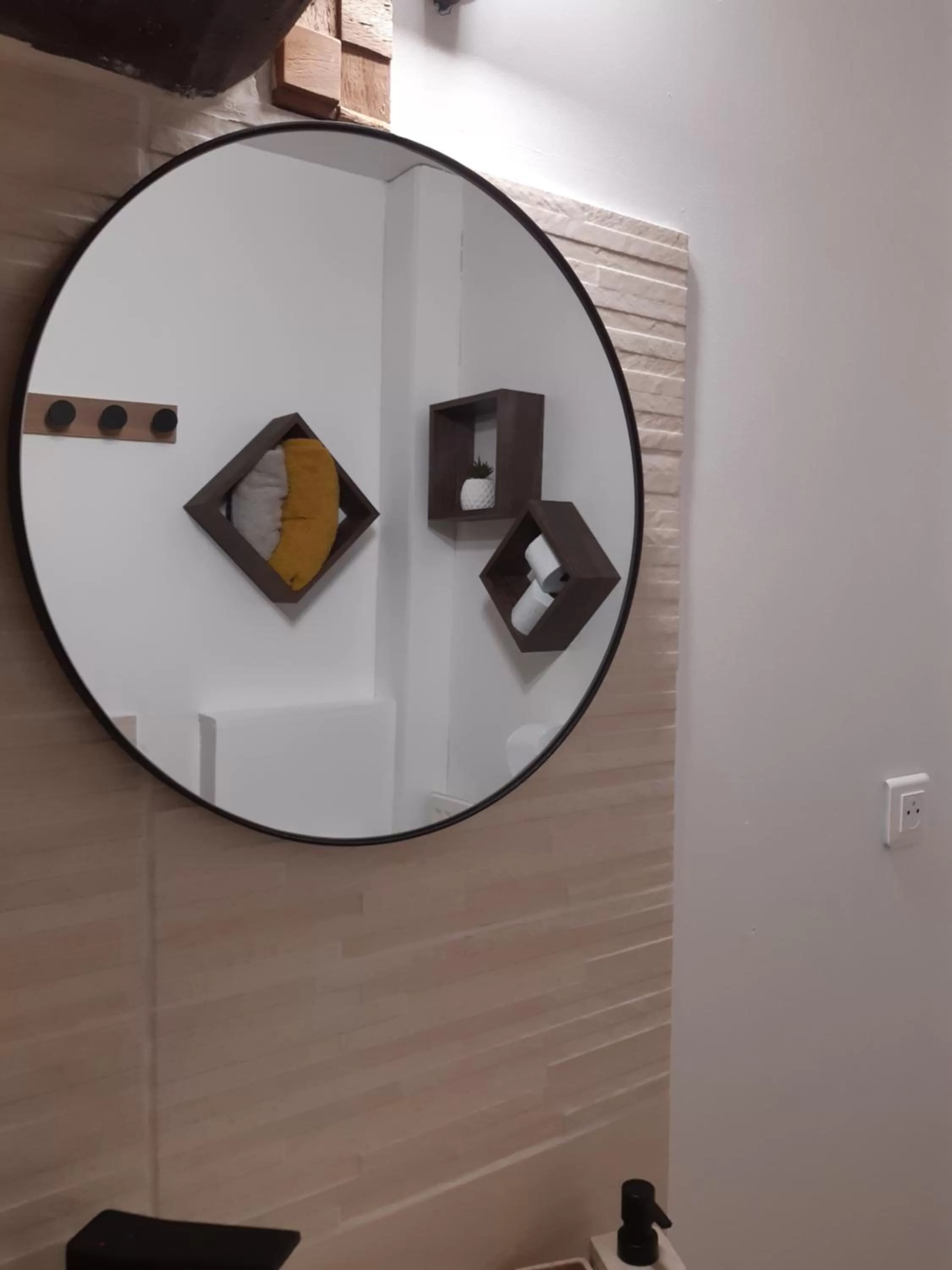 Bathroom in Au Charme de l'Eure