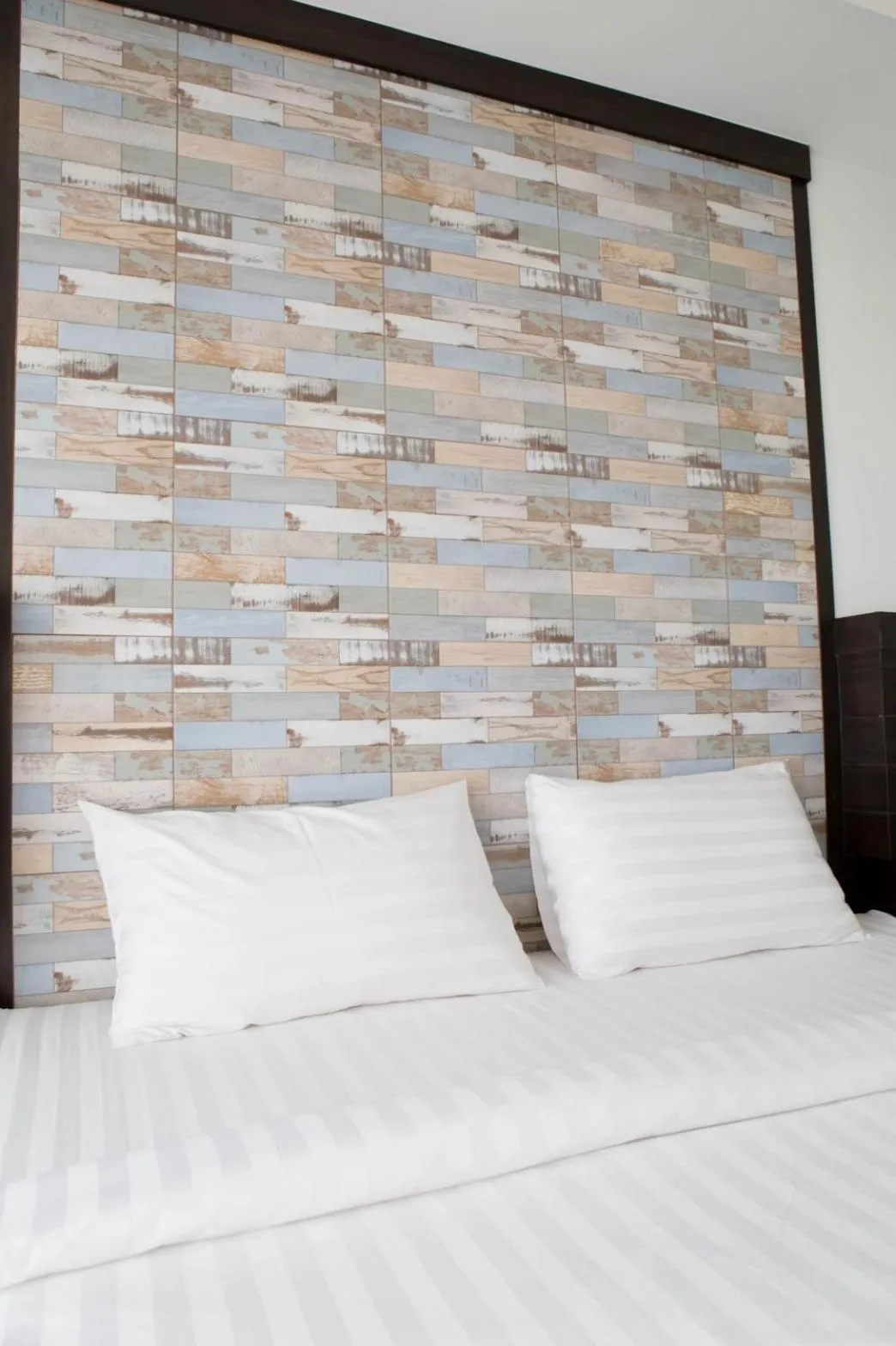 Bed in Serene Residence