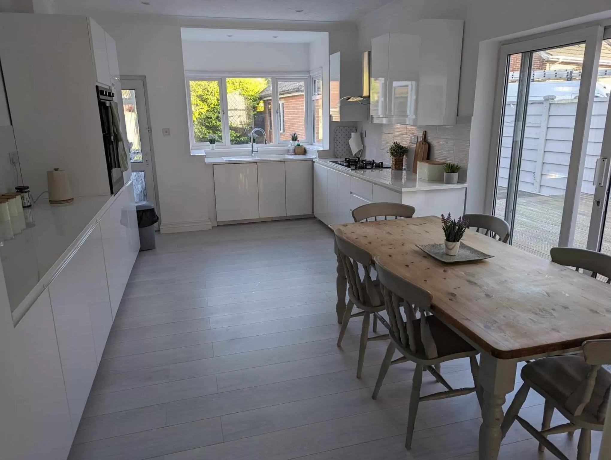 Kitchen/Kitchenette in Cosy Bee