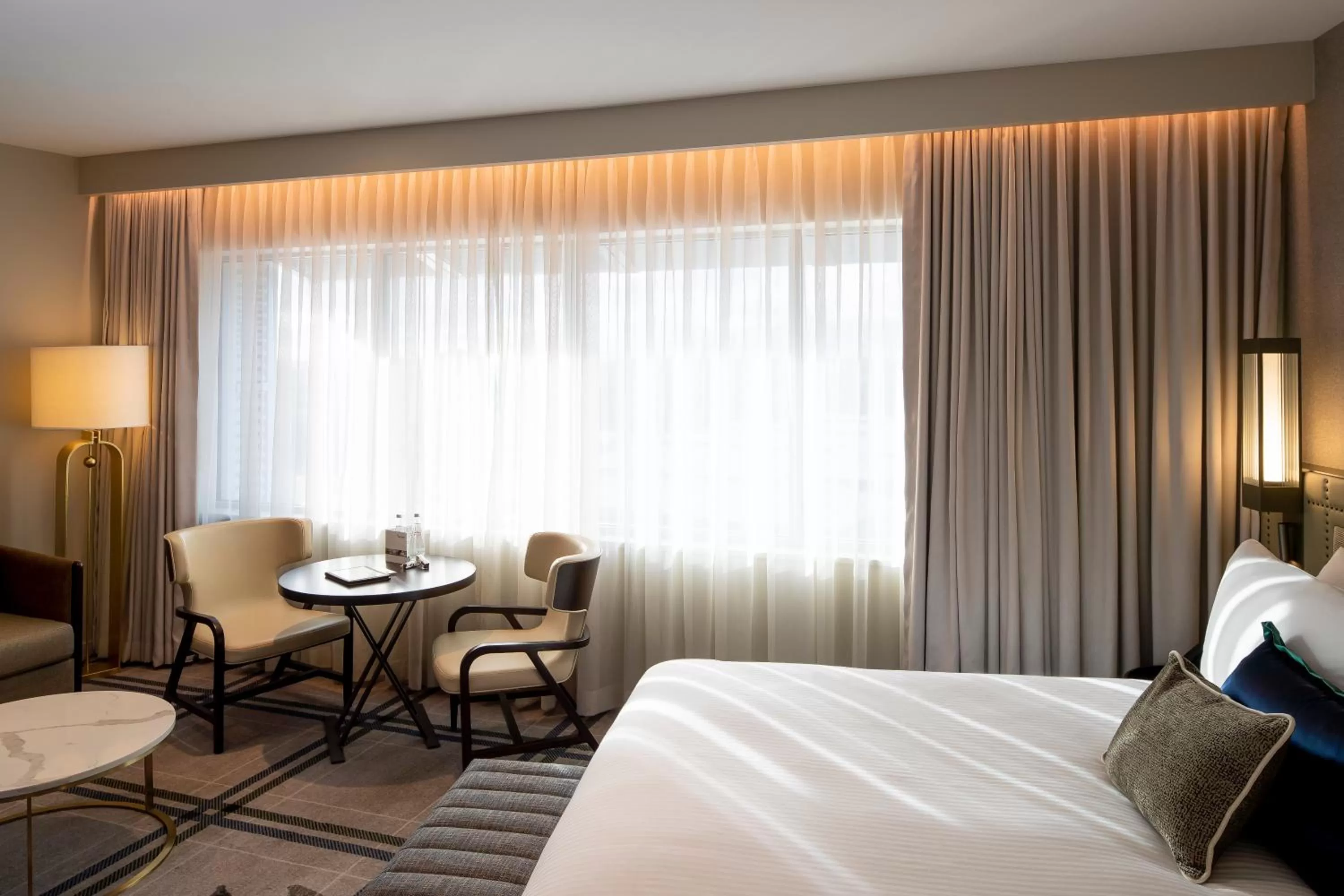 Communal lounge/ TV room, Bed in The William Inglis Mgallery