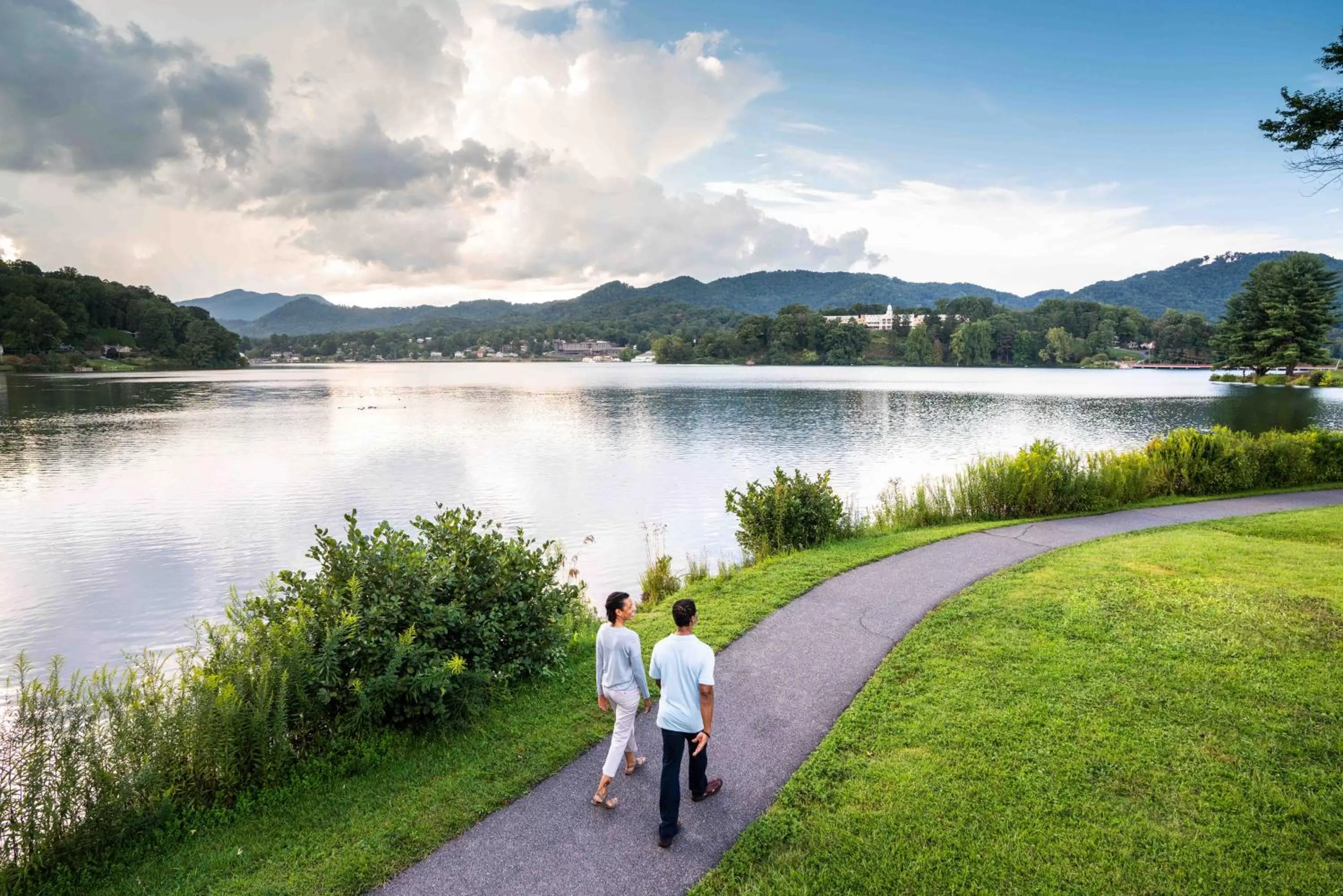 Natural landscape in The Terrace Hotel at Lake Junaluska