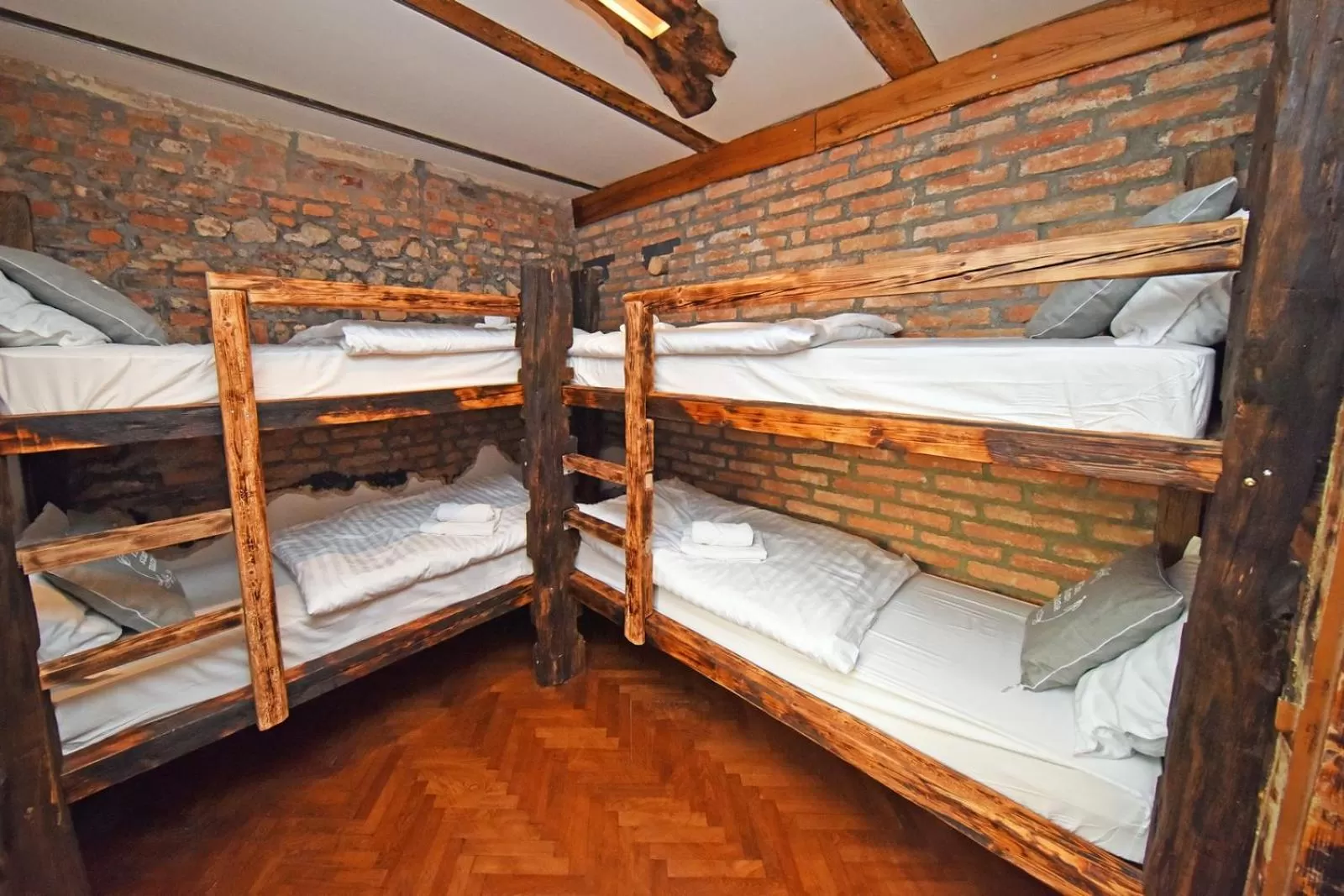 Bed in Hiša stare mame