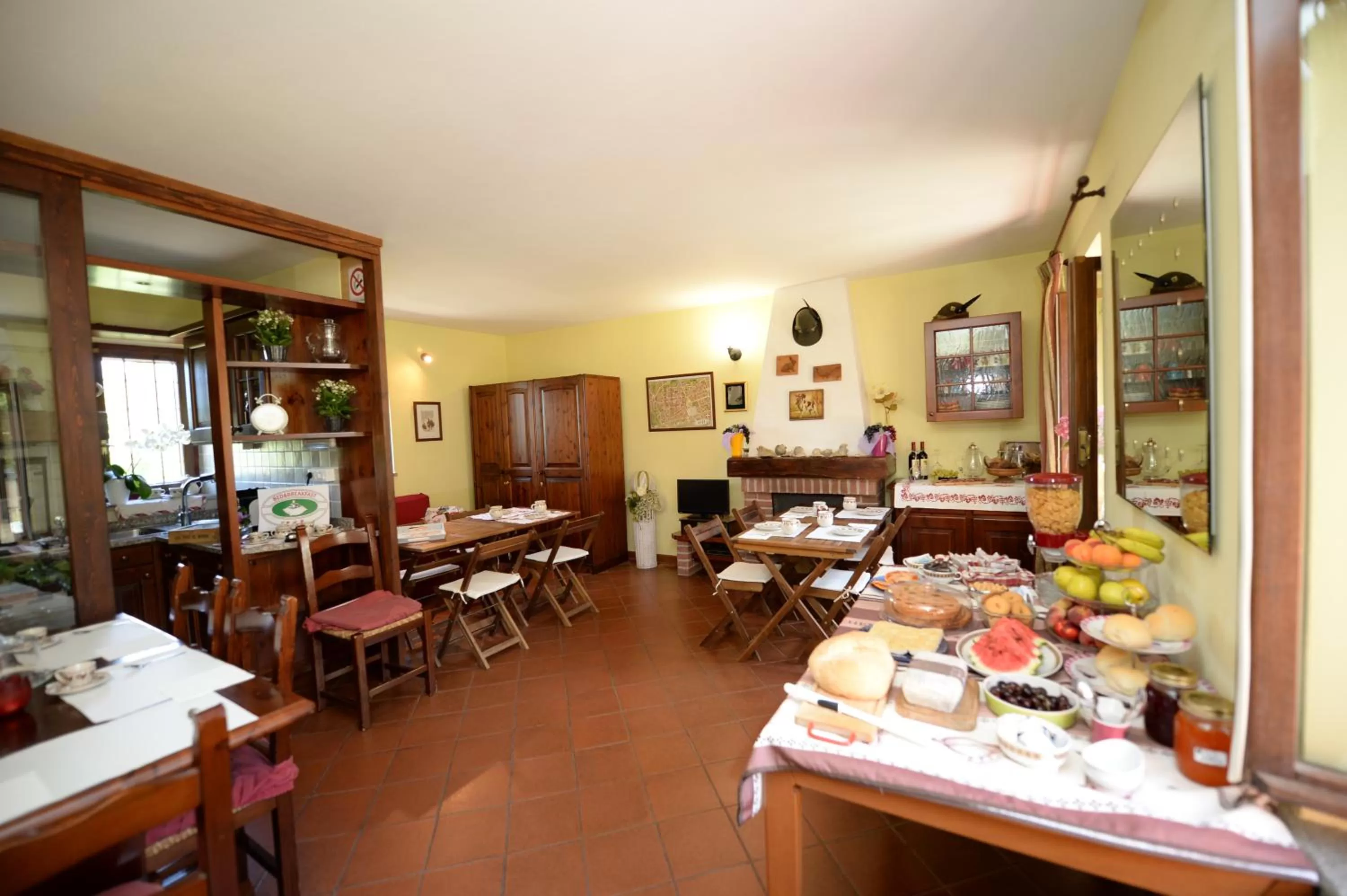 Restaurant/places to eat in La Valle B&B