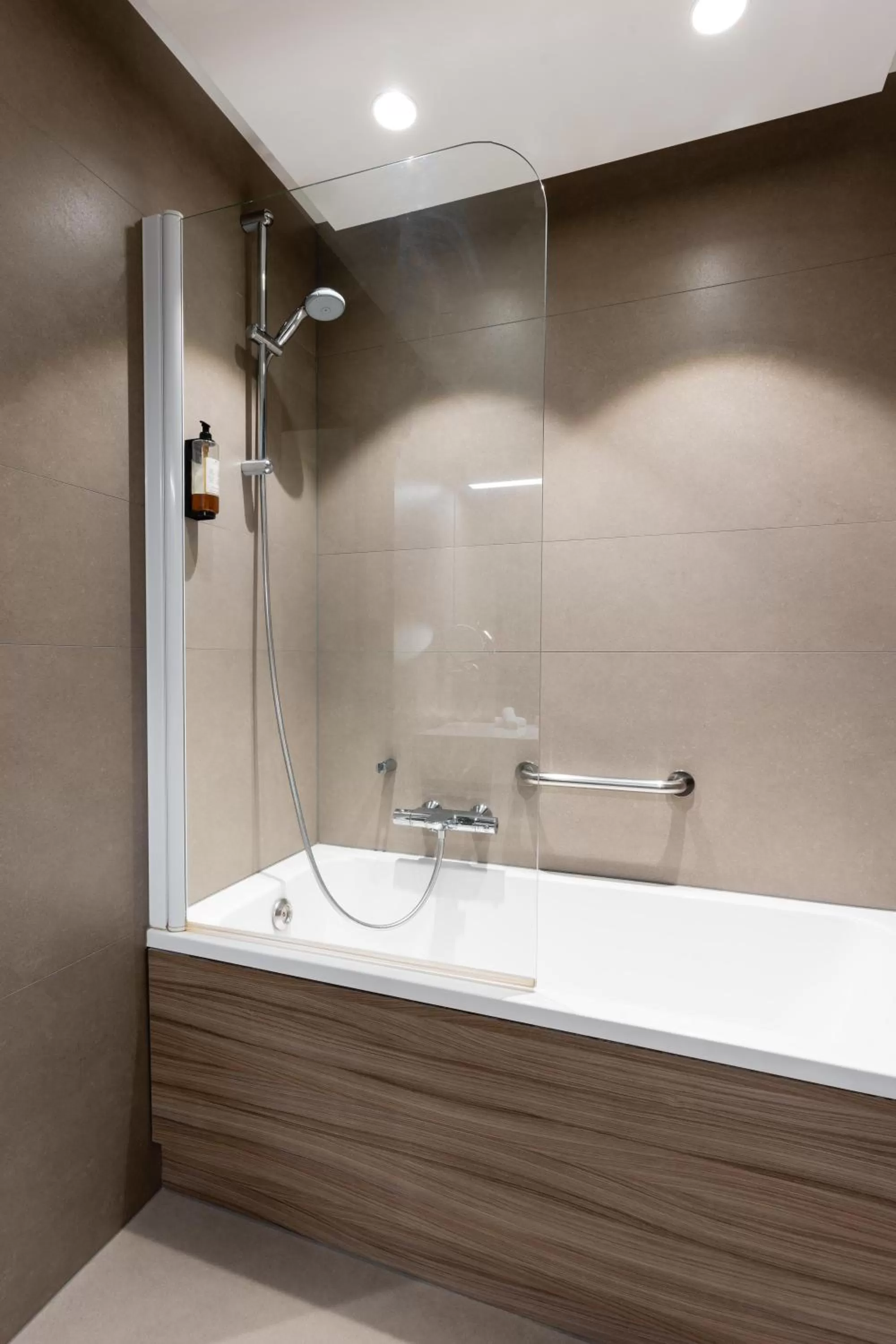 Shower in Hotel Stayen