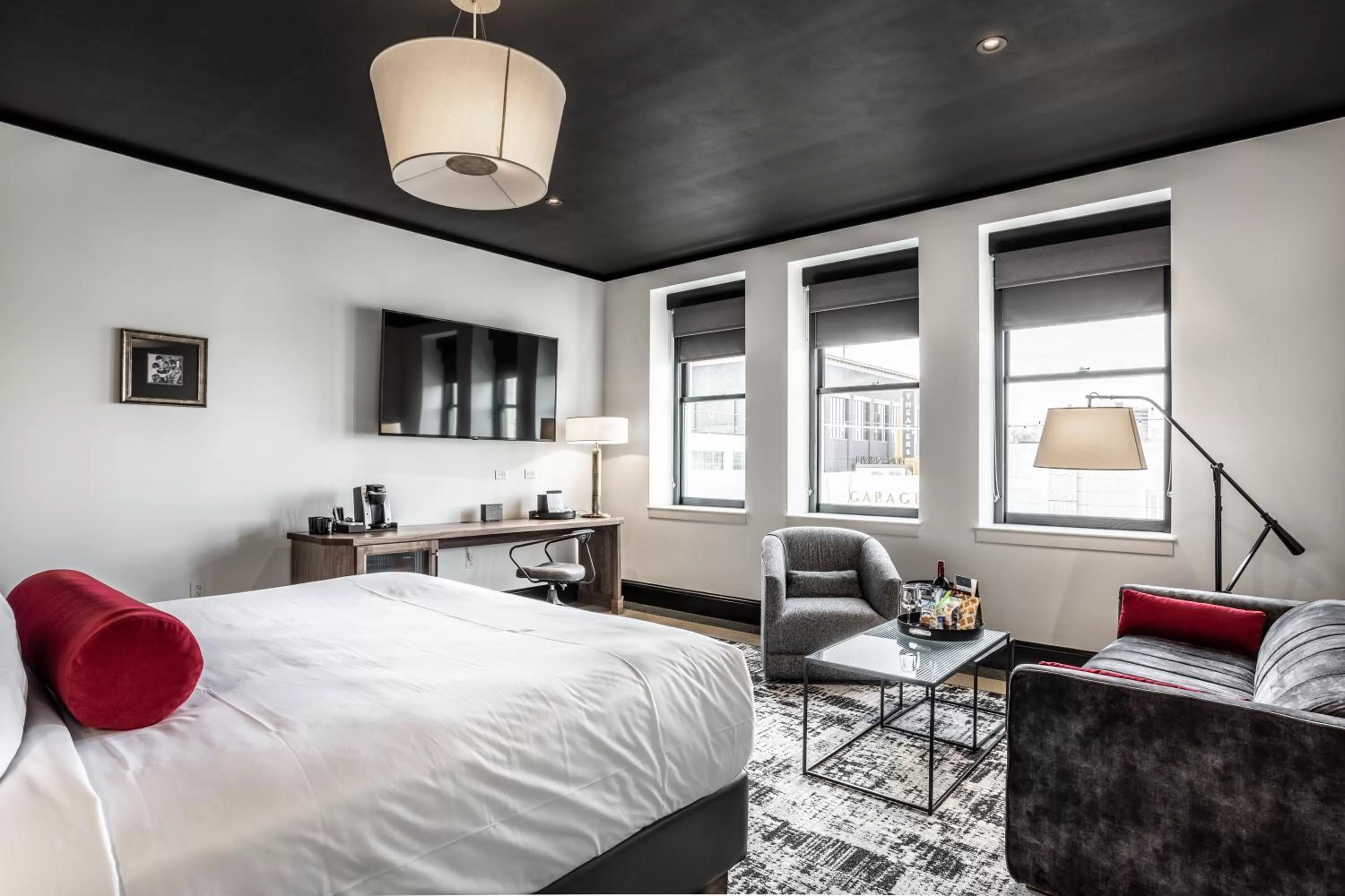 Bed in Bottleworks Hotel